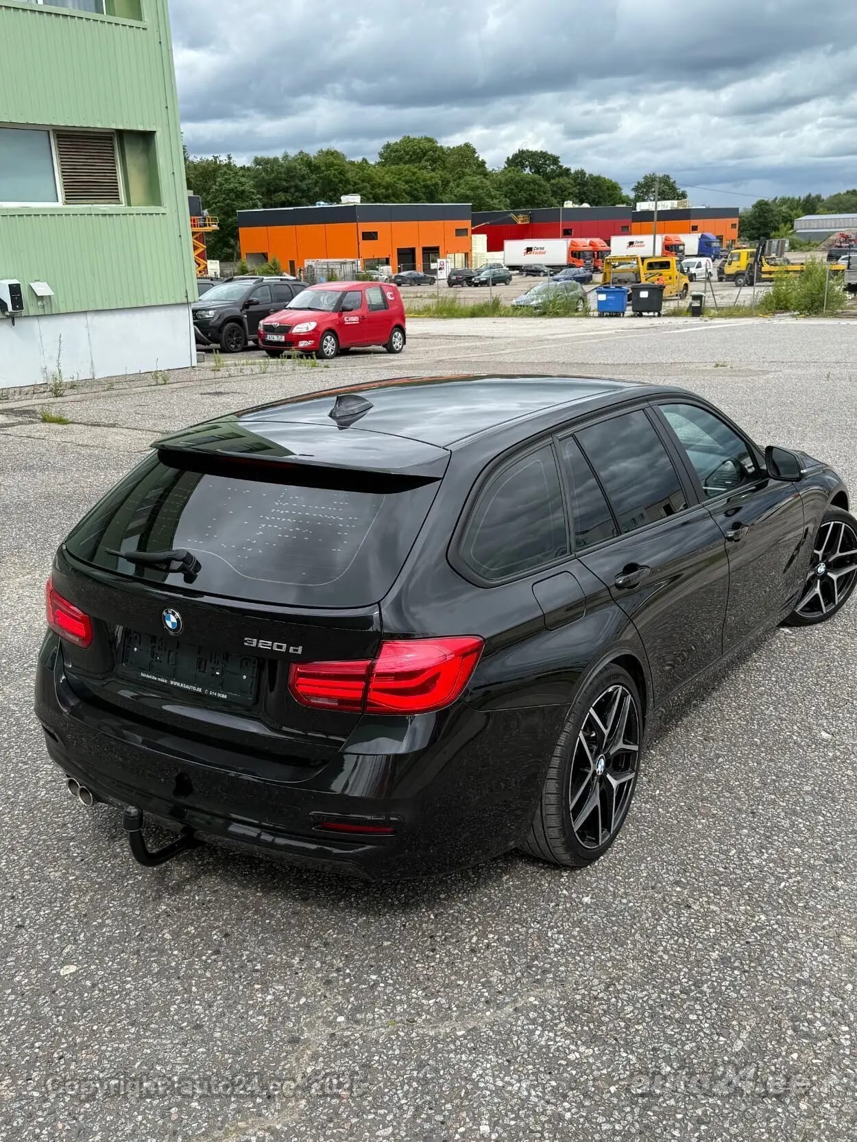 BMW 320