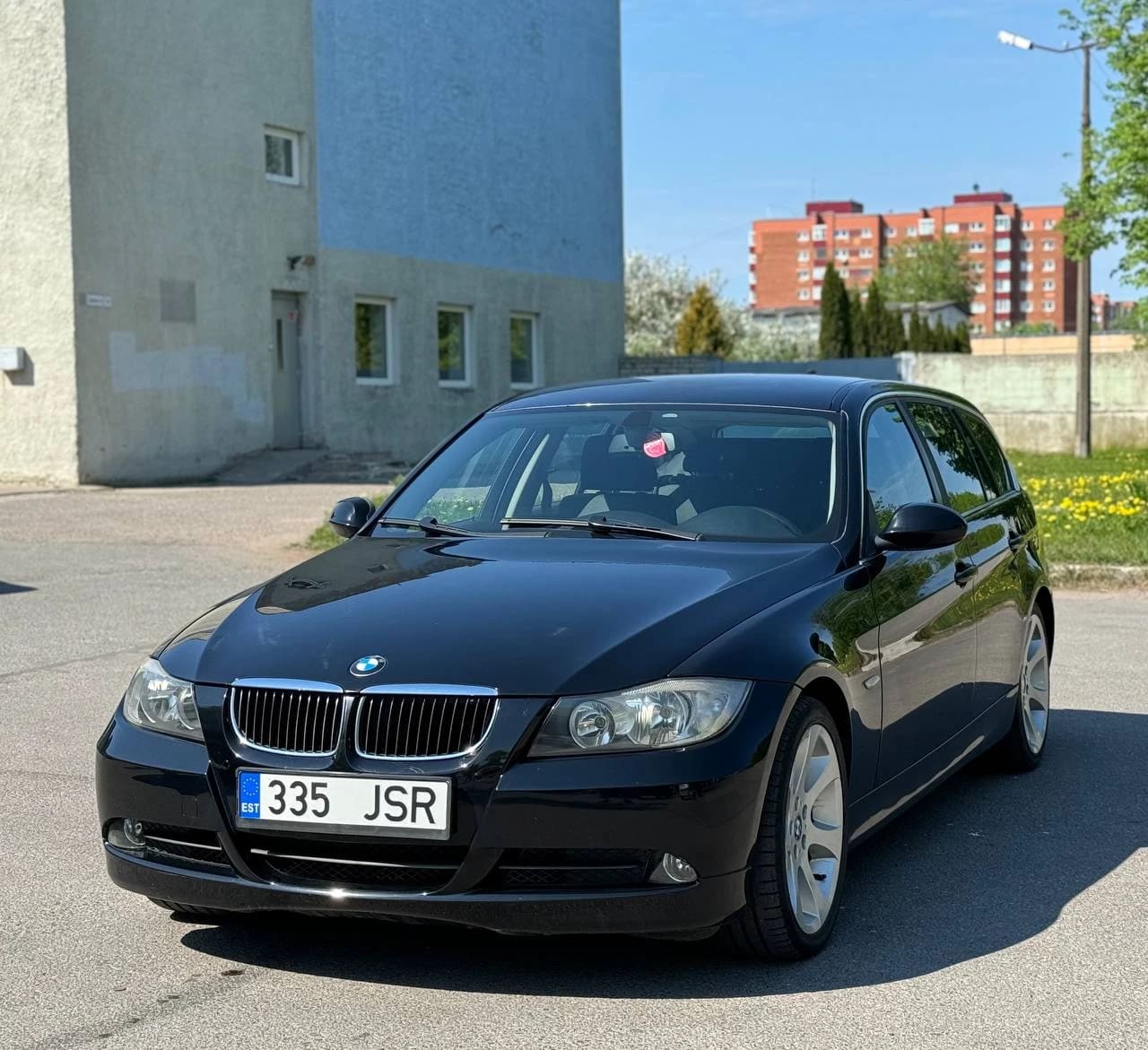 BMW 325