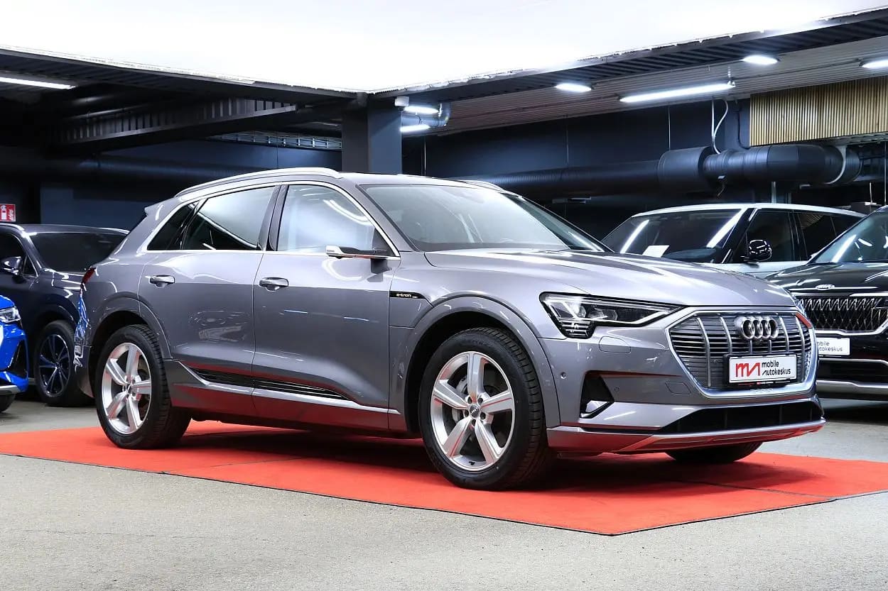 Audi e-tron