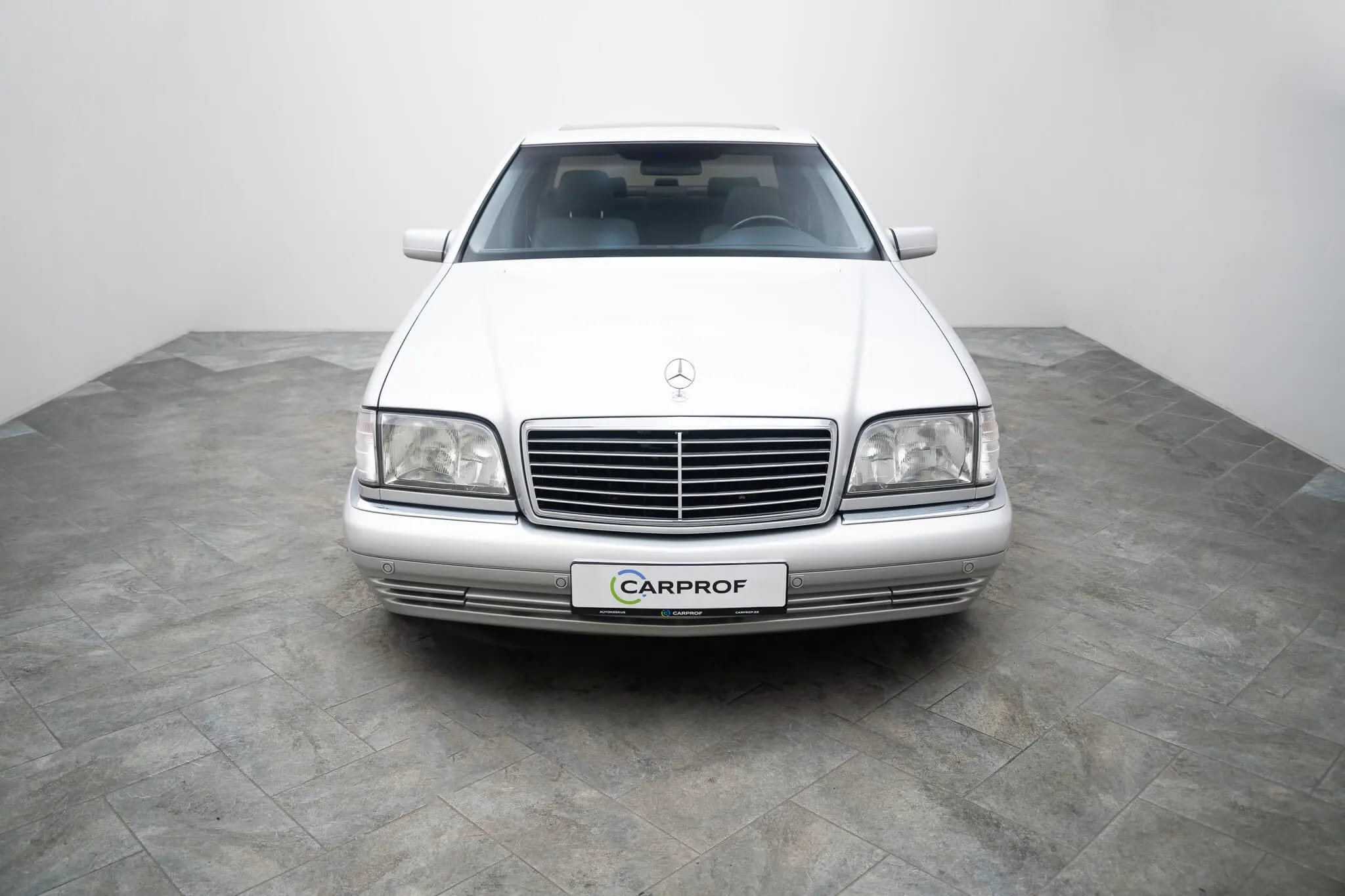 Mercedes-Benz S 500