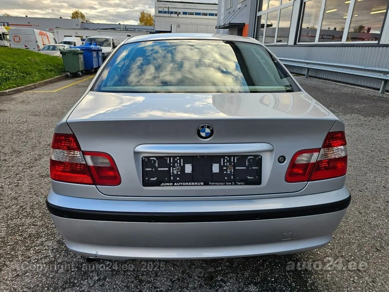 BMW 325