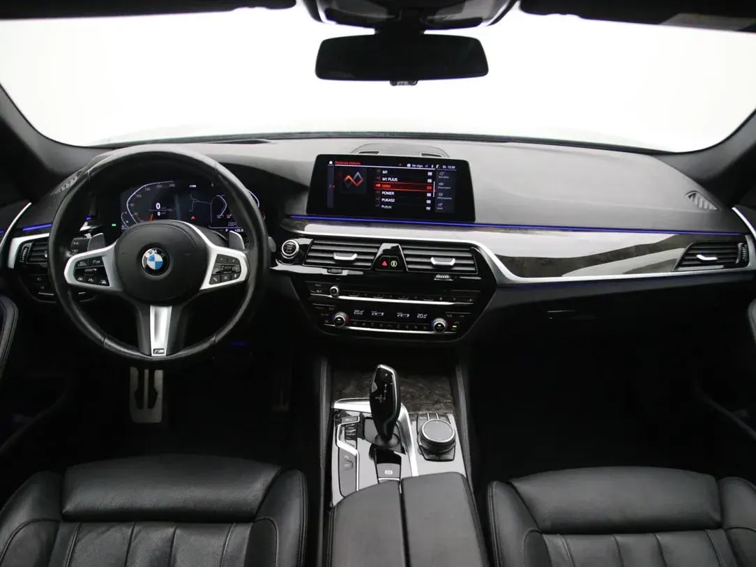 BMW 520