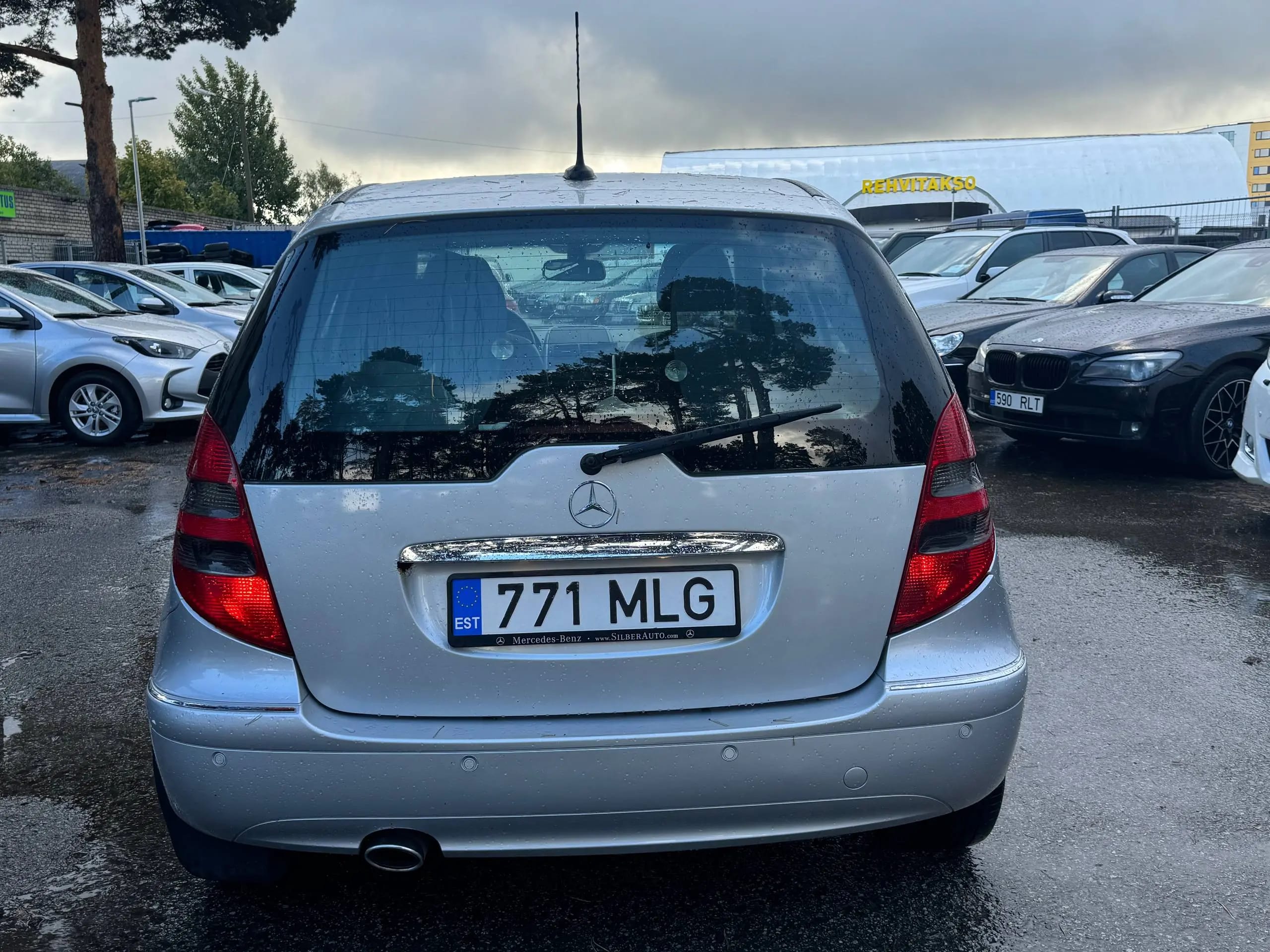 Mercedes-Benz A 200