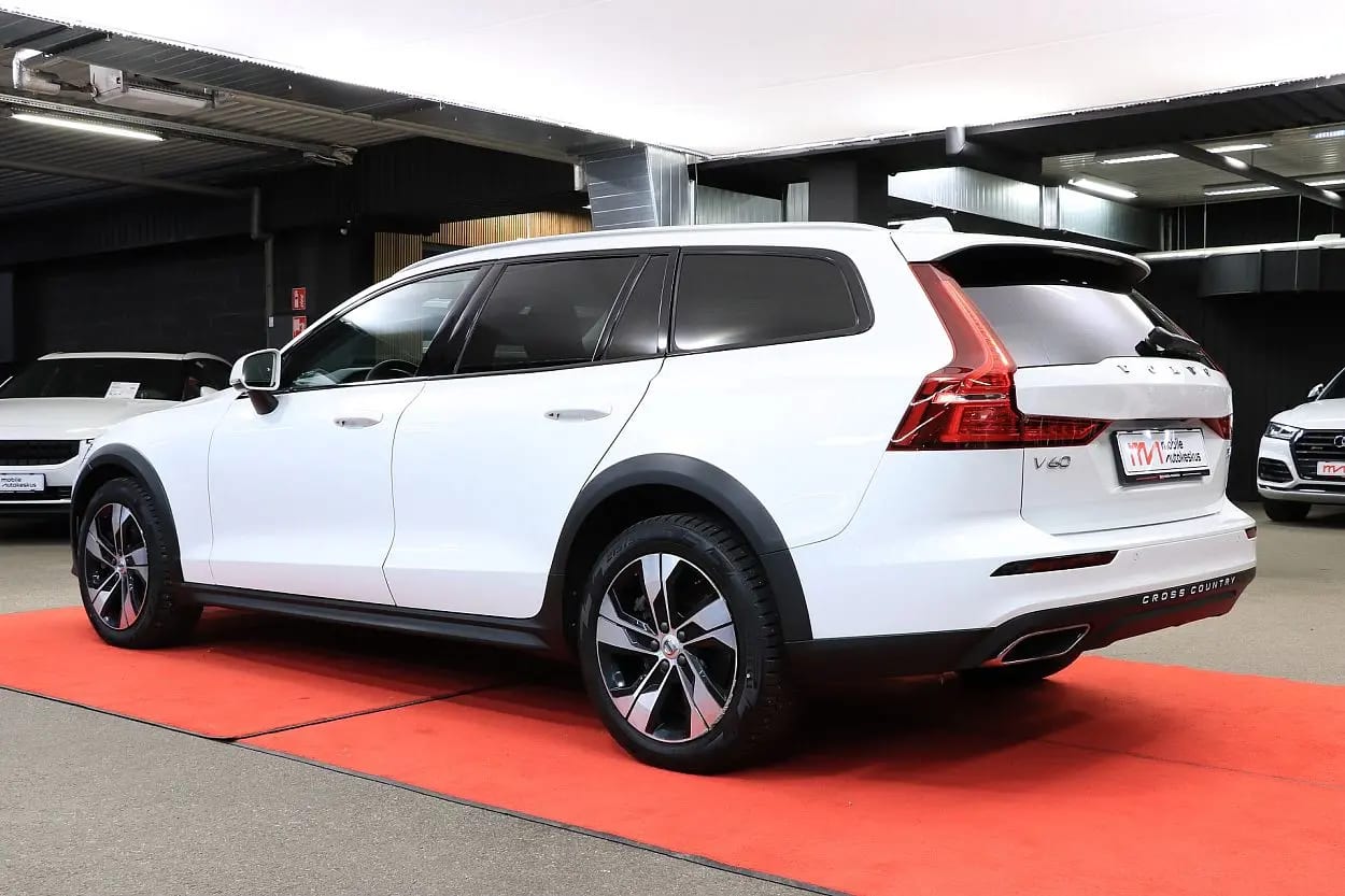 Volvo V60 Cross Country