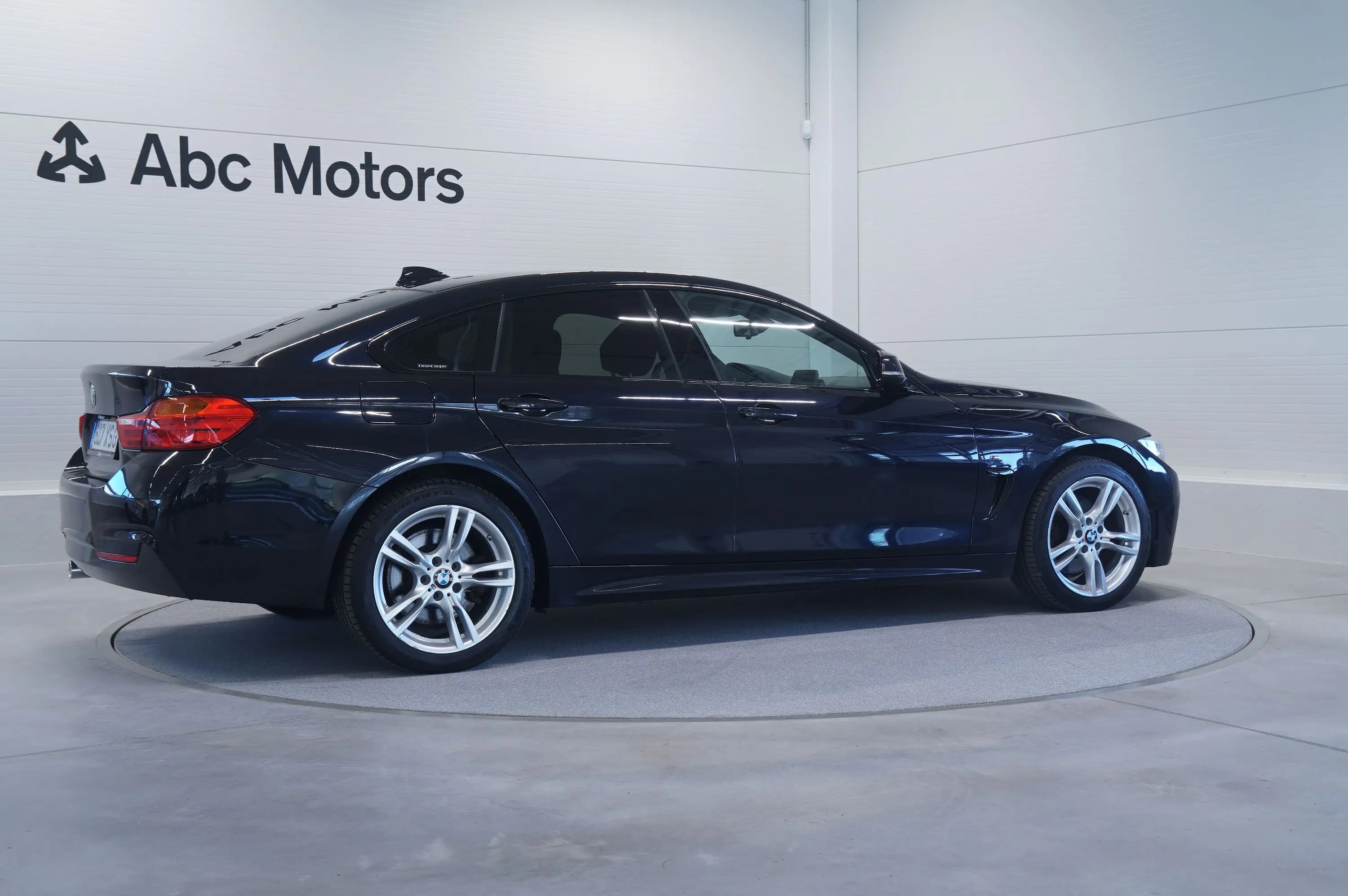 BMW 430