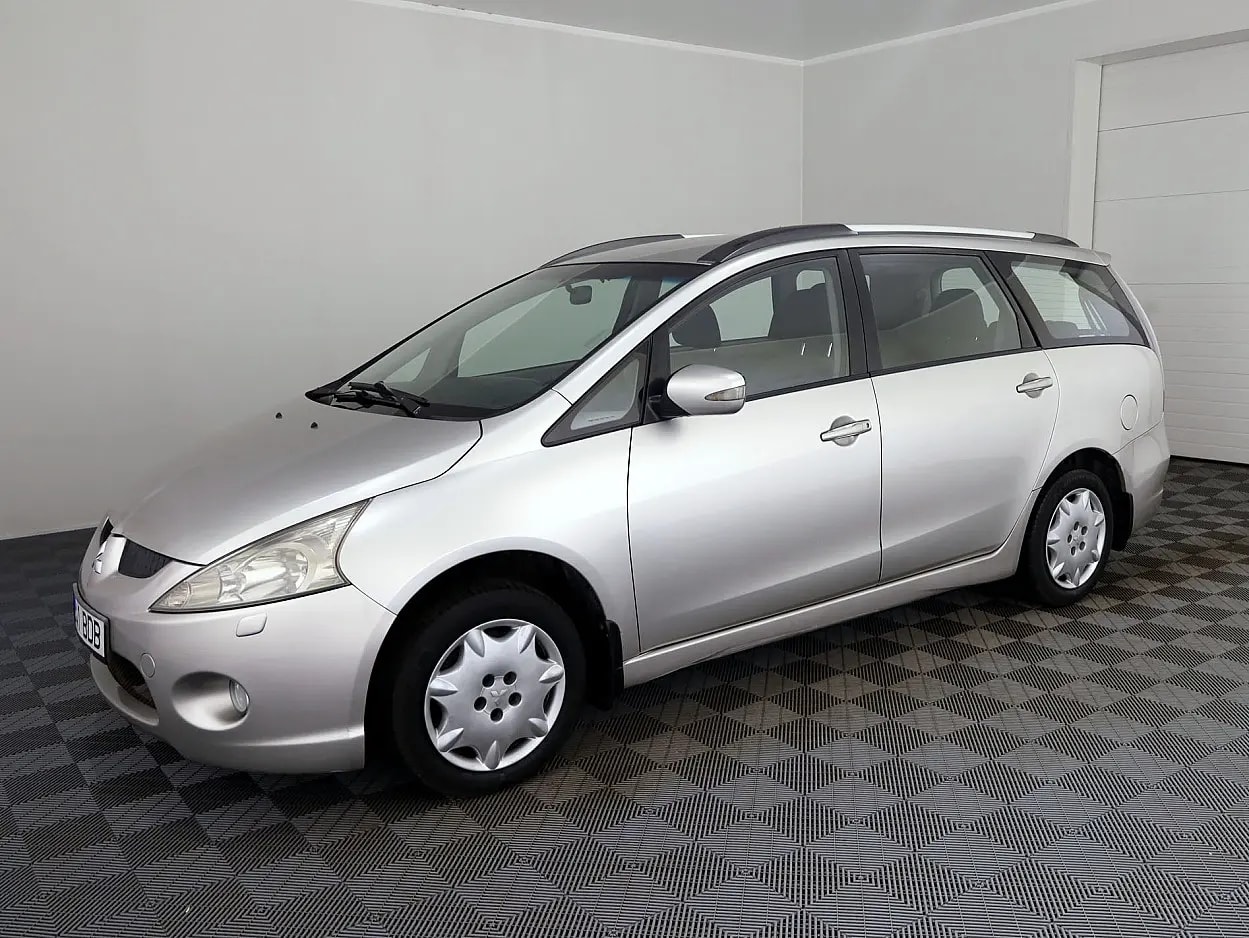 Mitsubishi Grandis