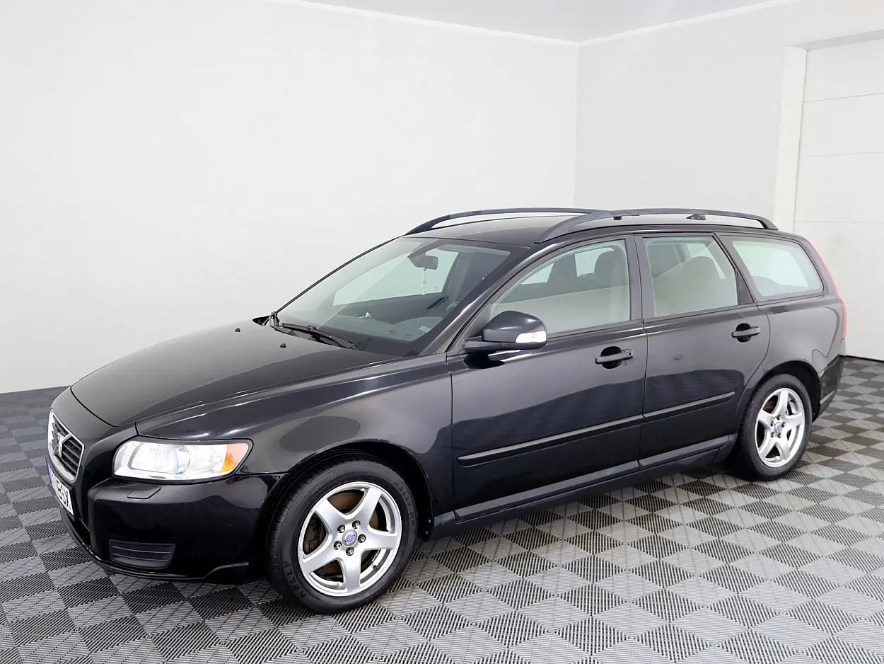 Volvo V50