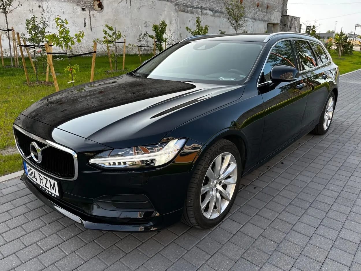 Volvo V90