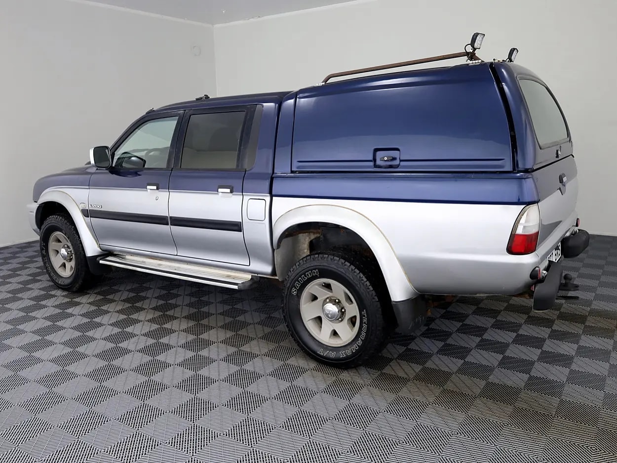 Mitsubishi L200