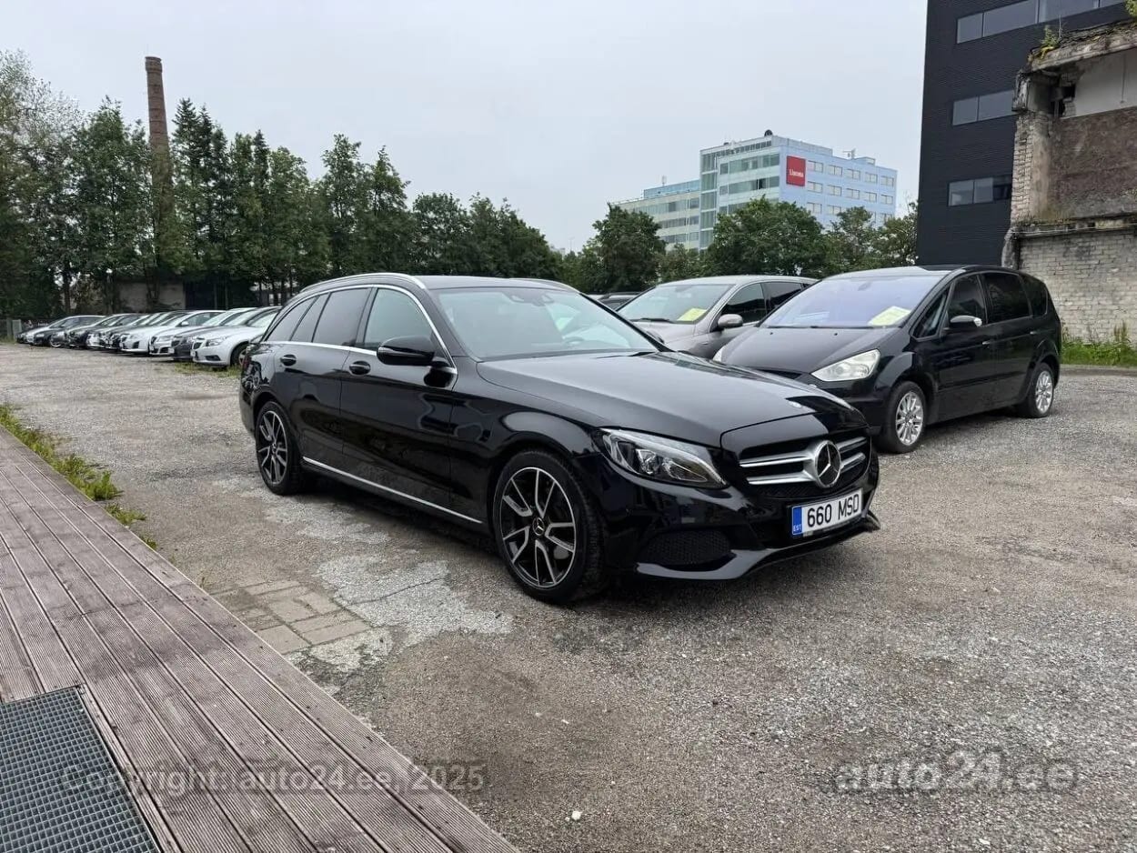 Mercedes-Benz C 220