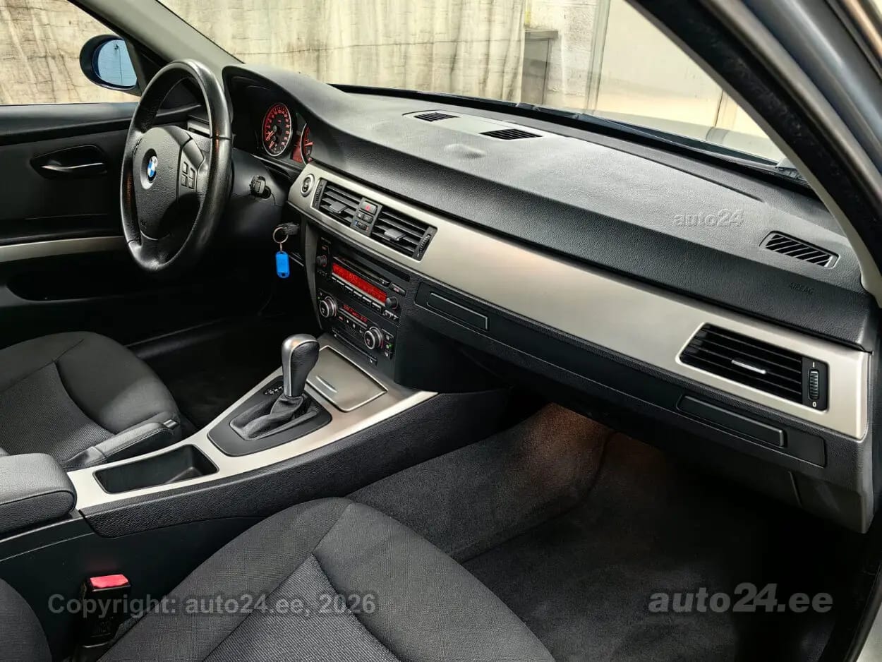 BMW 325