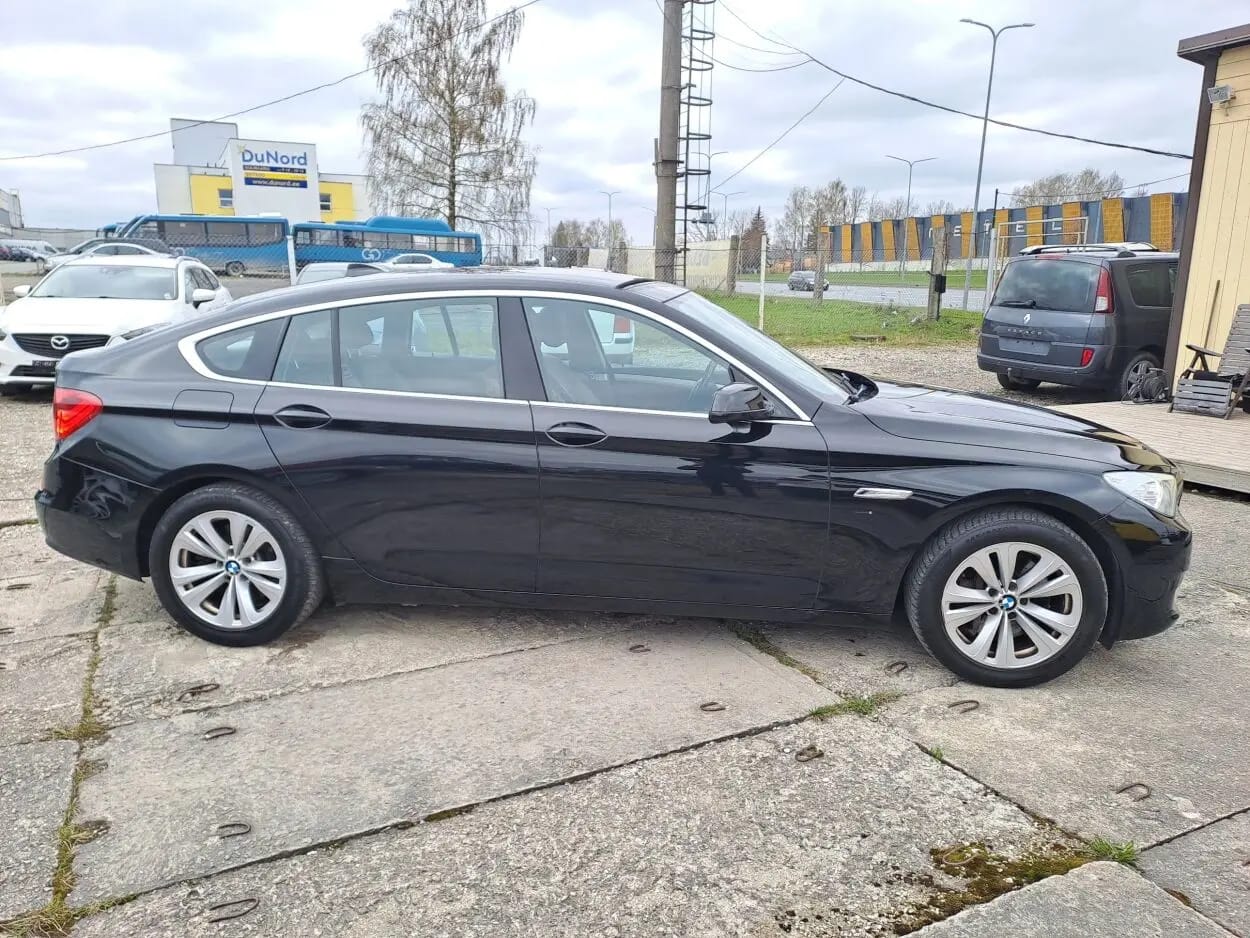 BMW 530