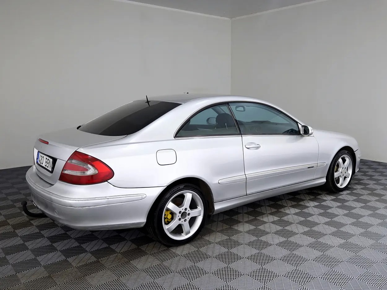 Mercedes-Benz CLK 200