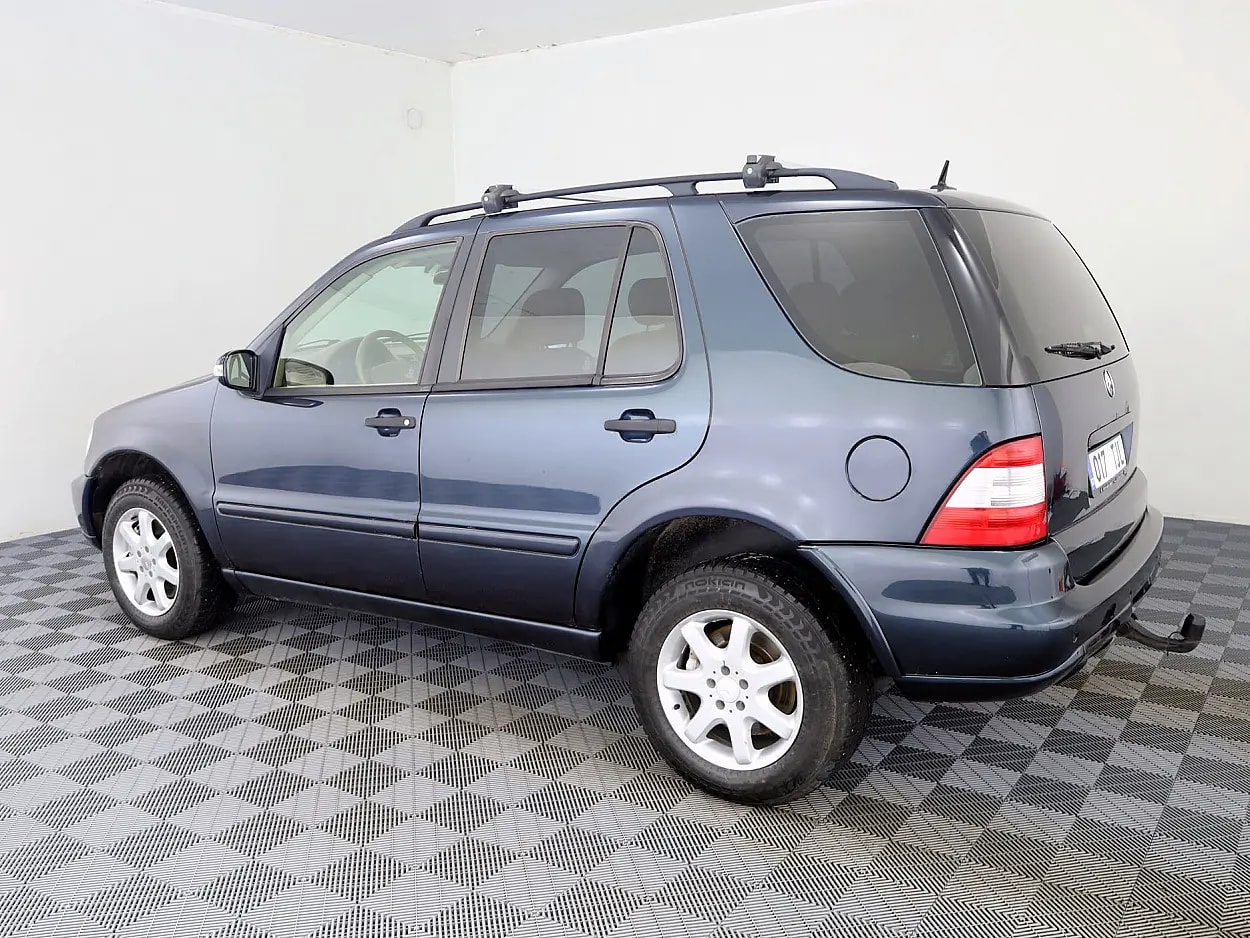 Mercedes-Benz ML 270