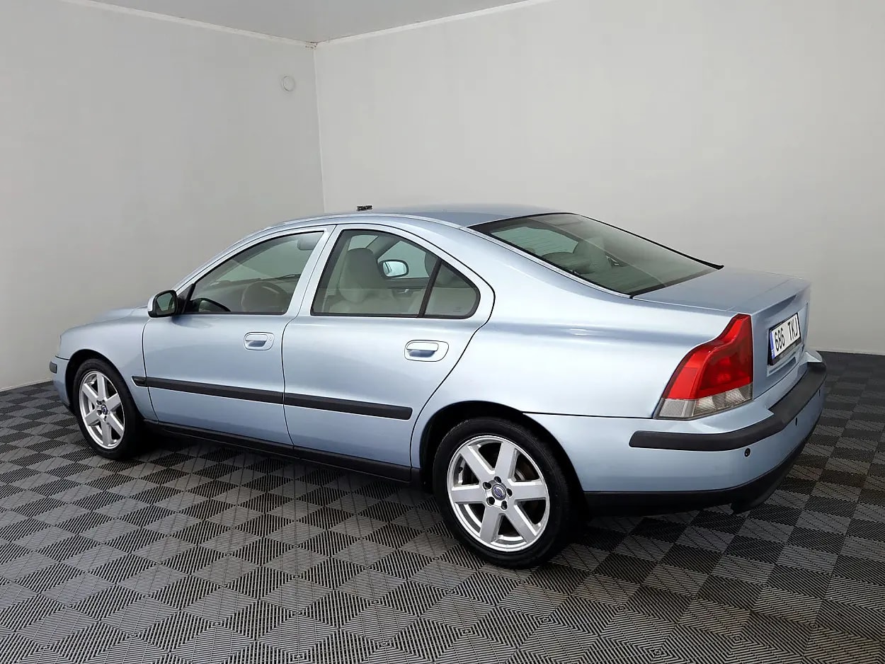 Volvo S60