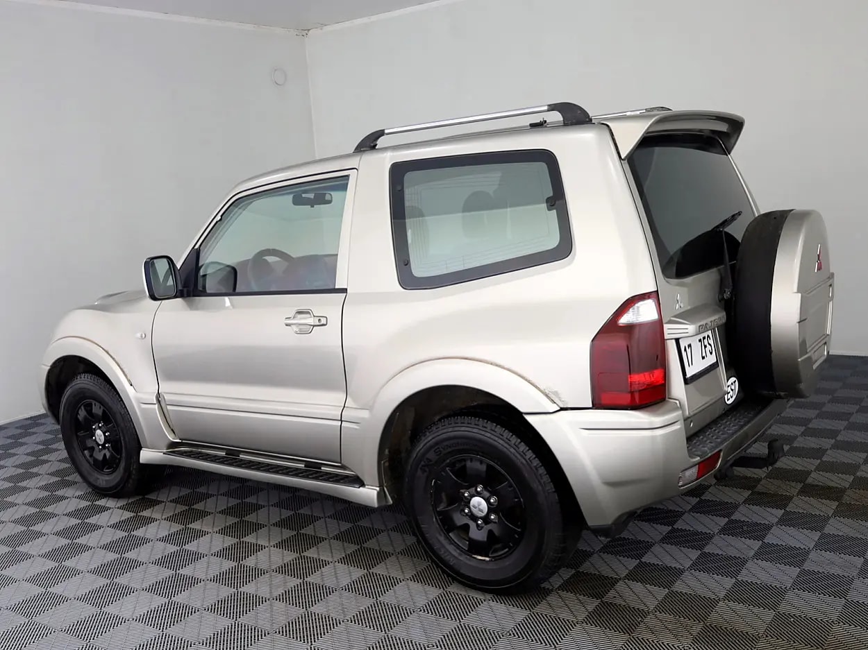 Mitsubishi Pajero