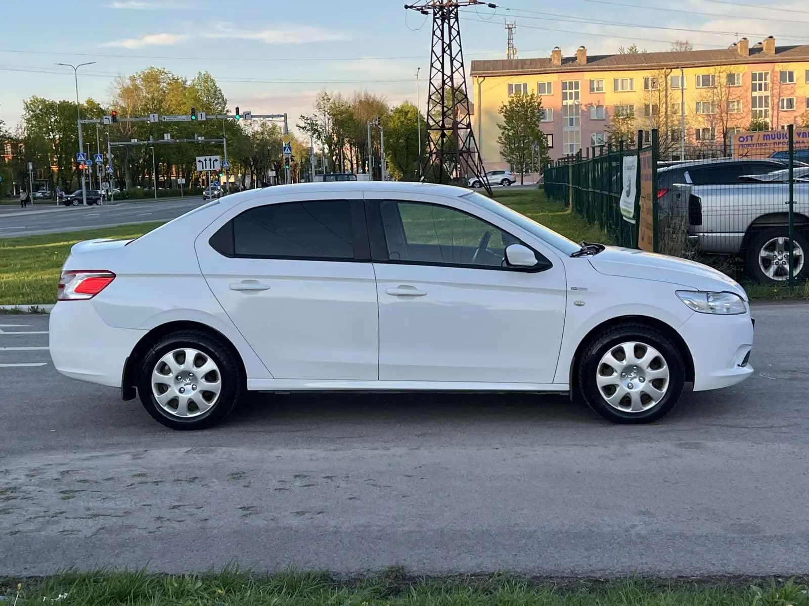 Peugeot 301