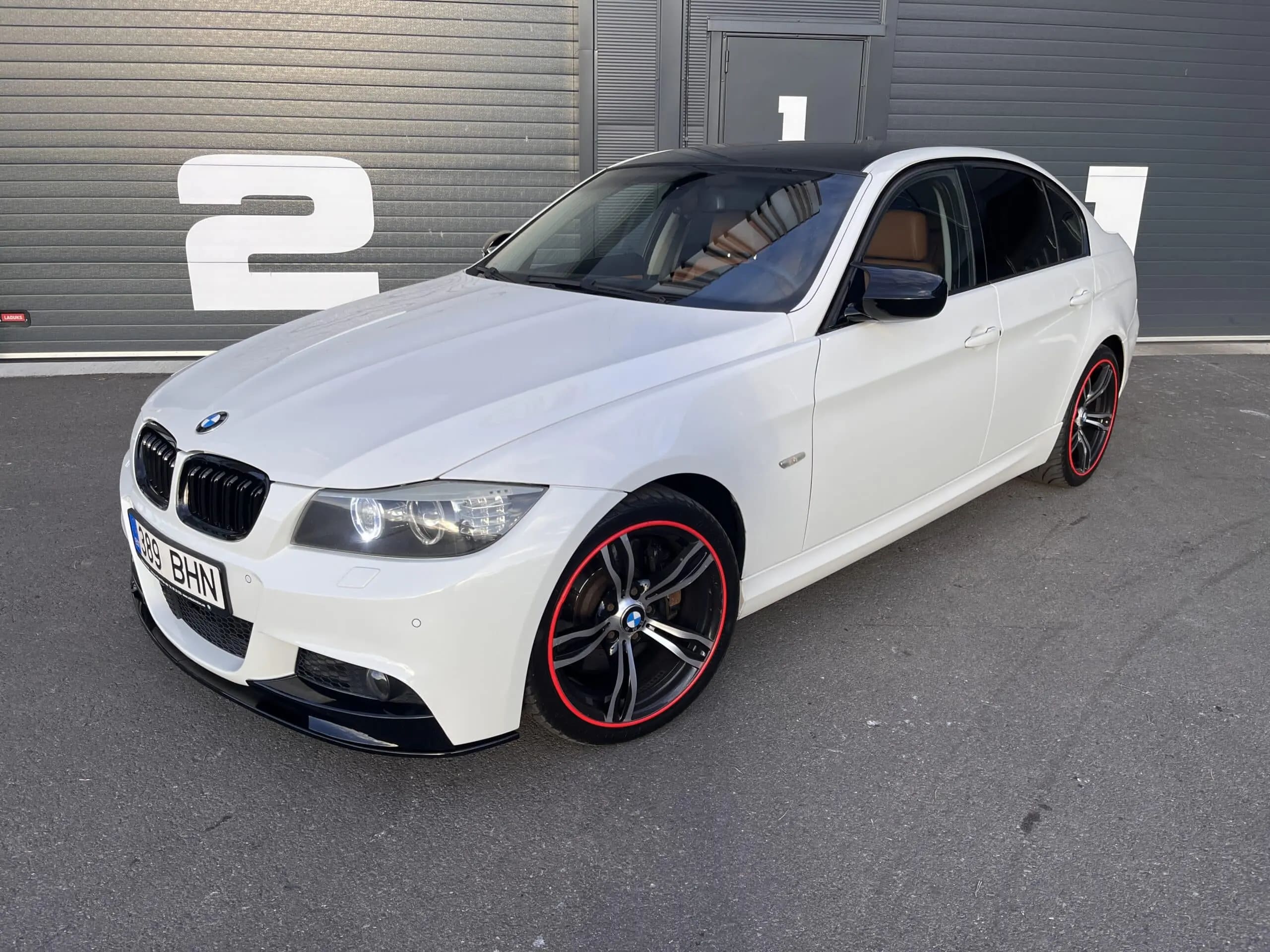 BMW 335