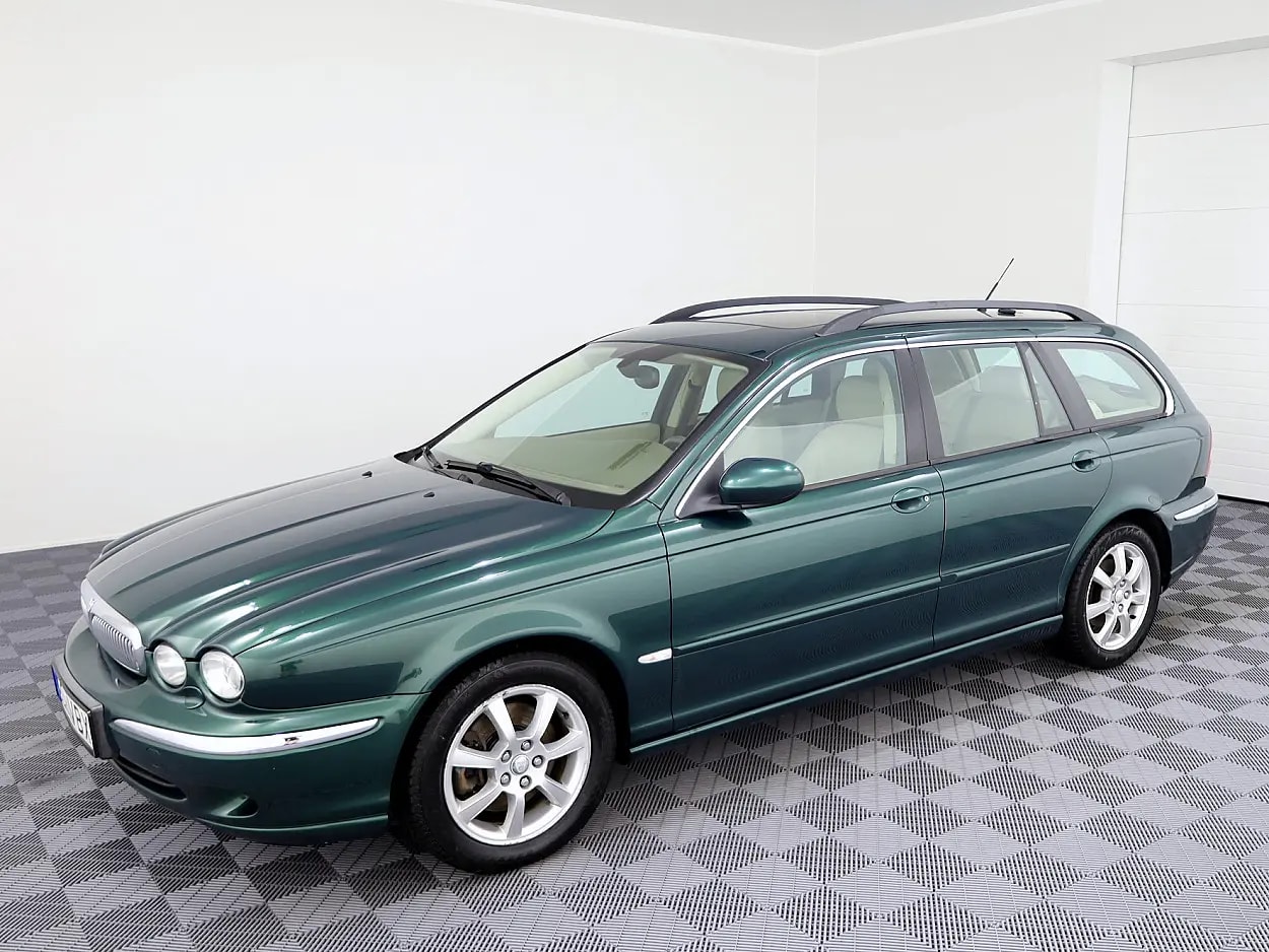 Jaguar X-Type