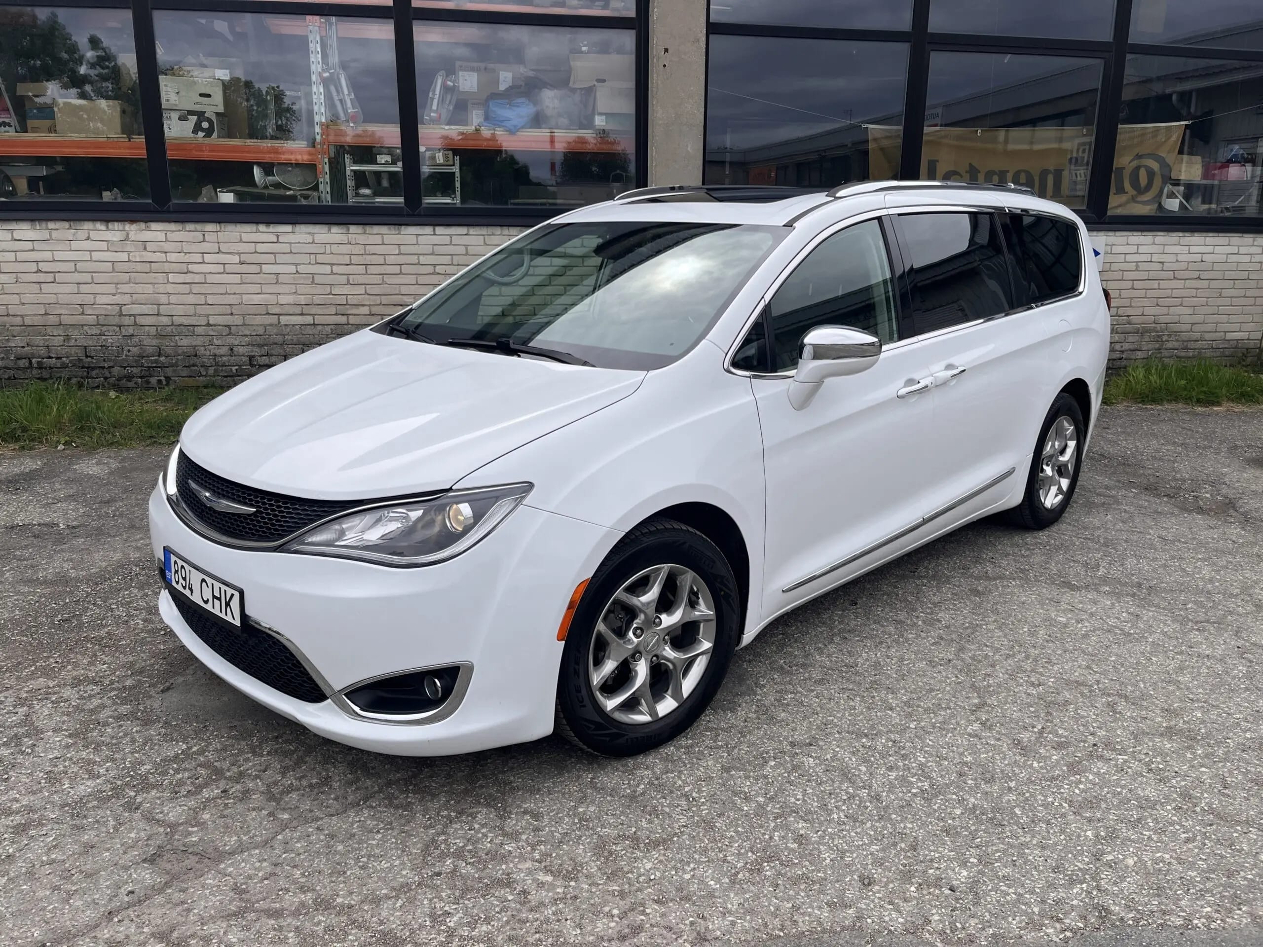 Chrysler Pacifica