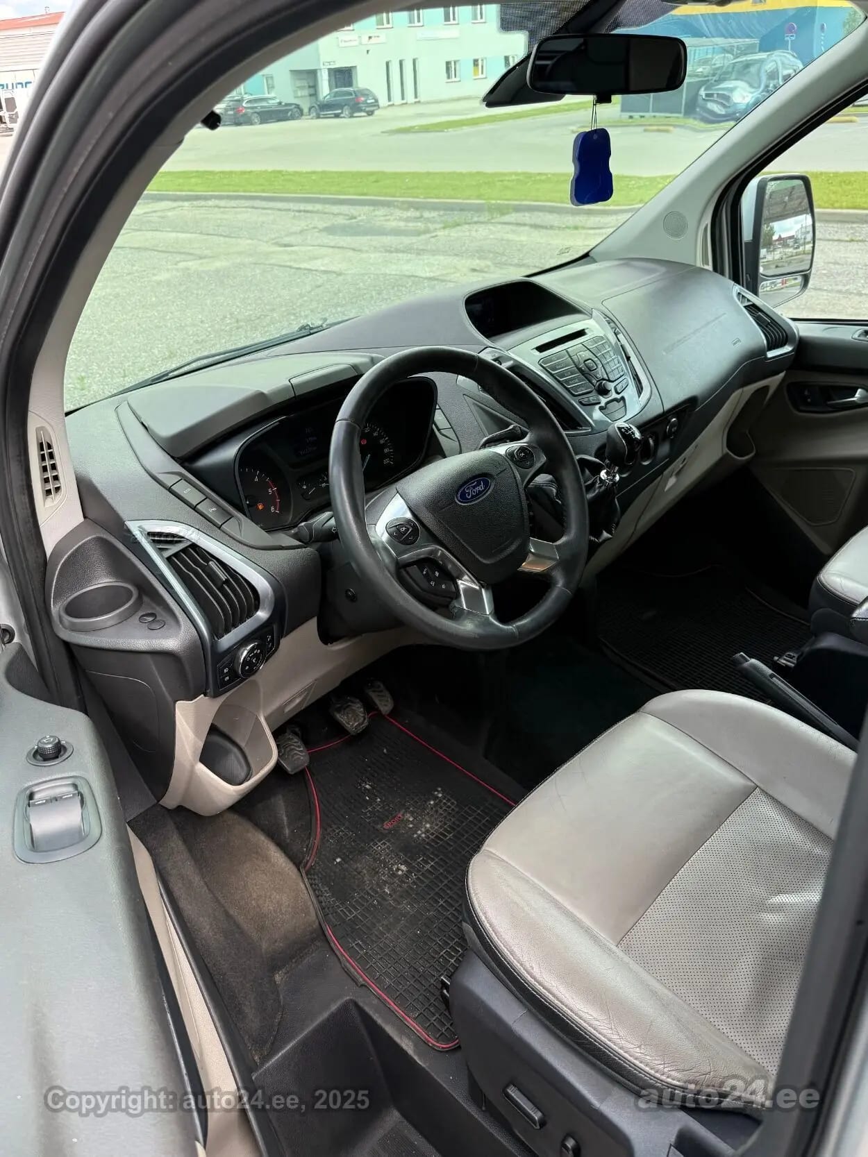 Ford Tourneo Custom