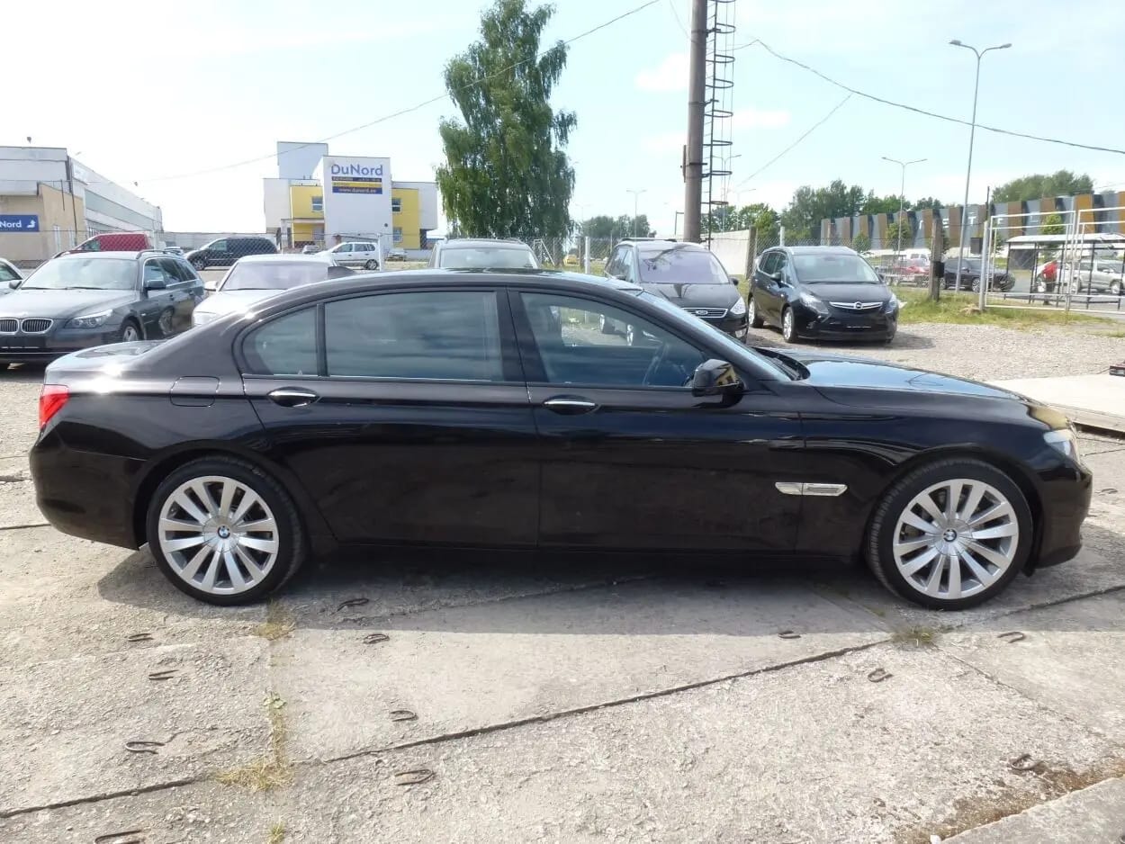BMW ActiveHybrid 7
