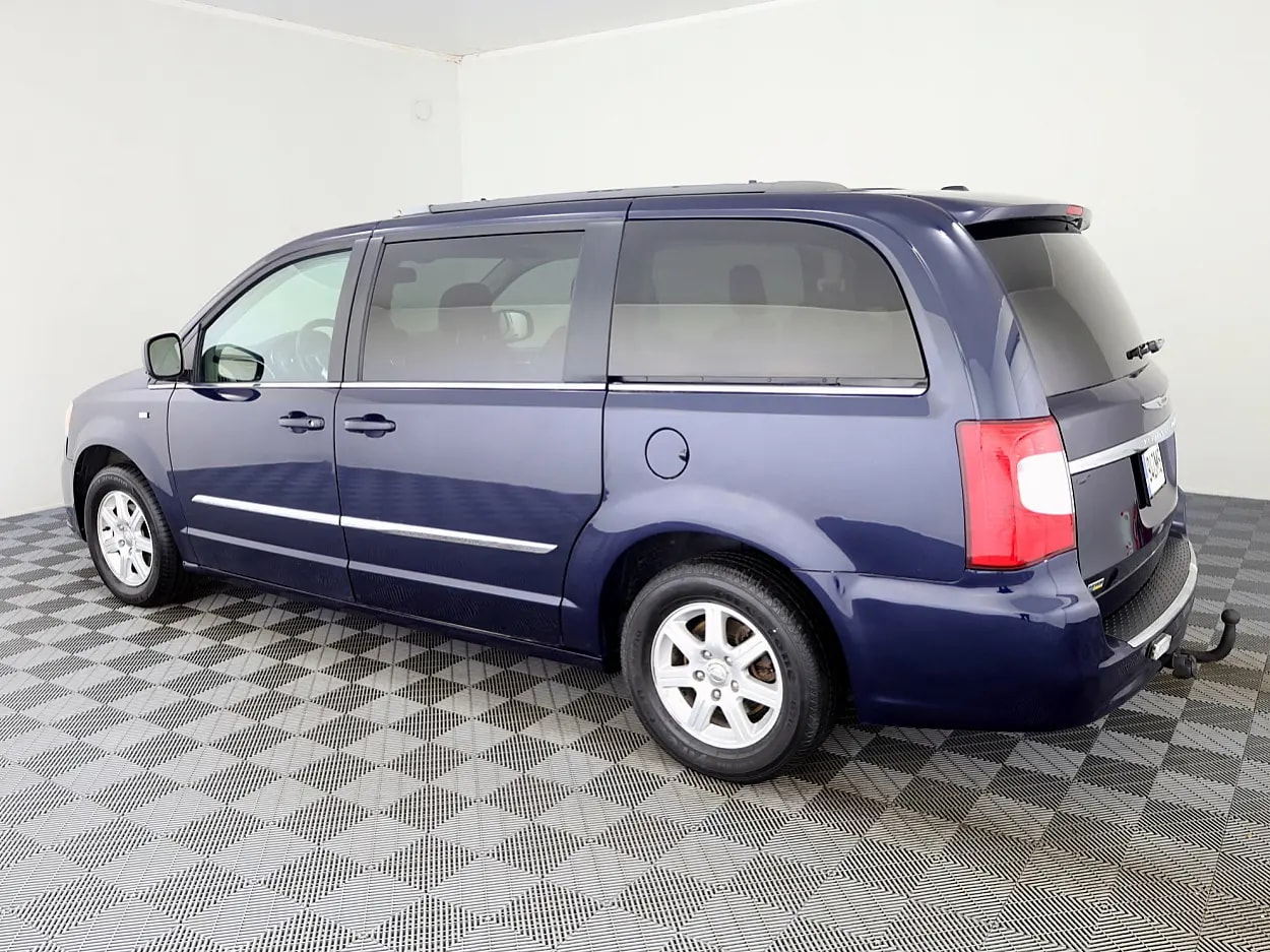 Chrysler TOWN & COUNTRY