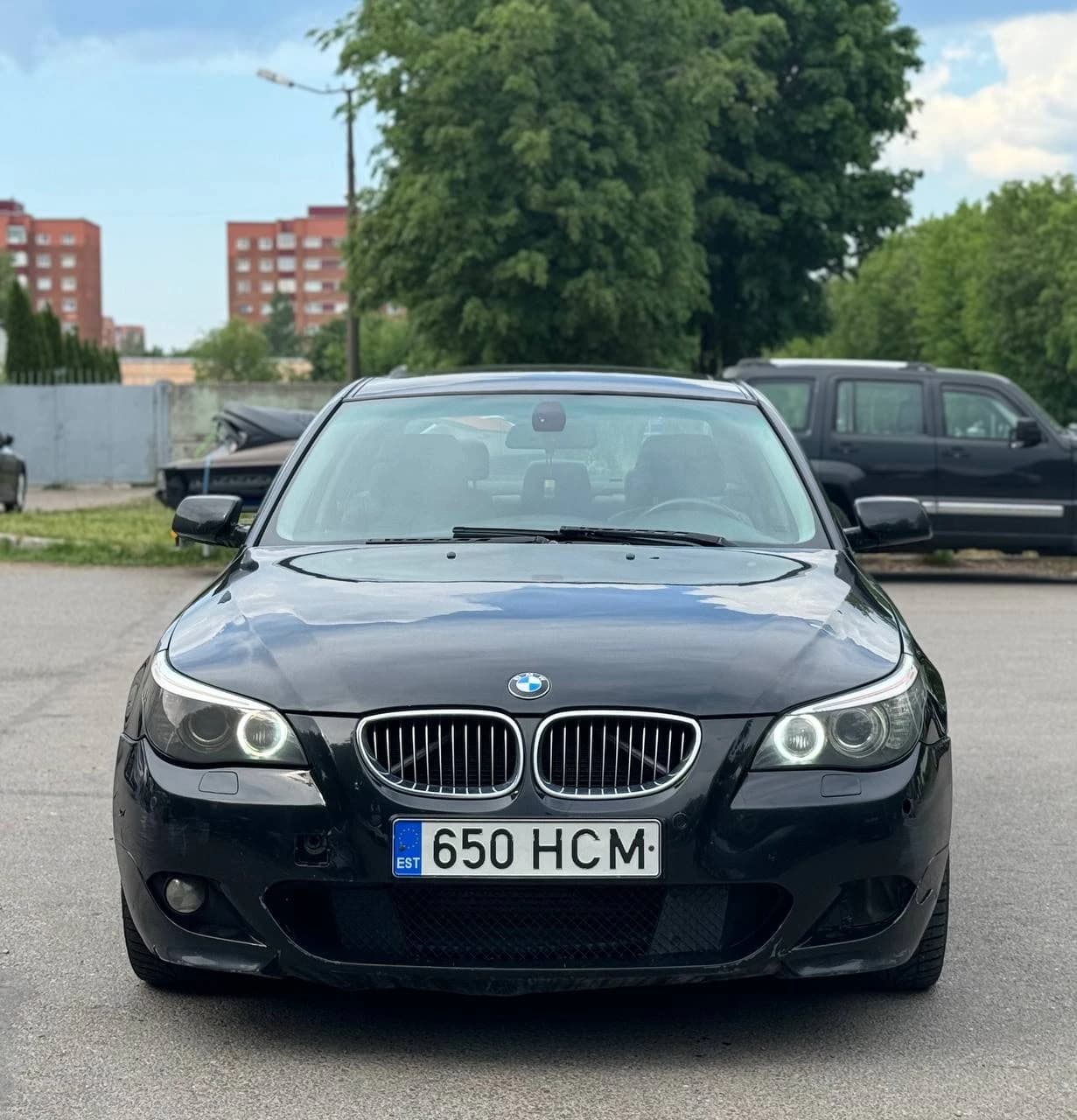 BMW 530