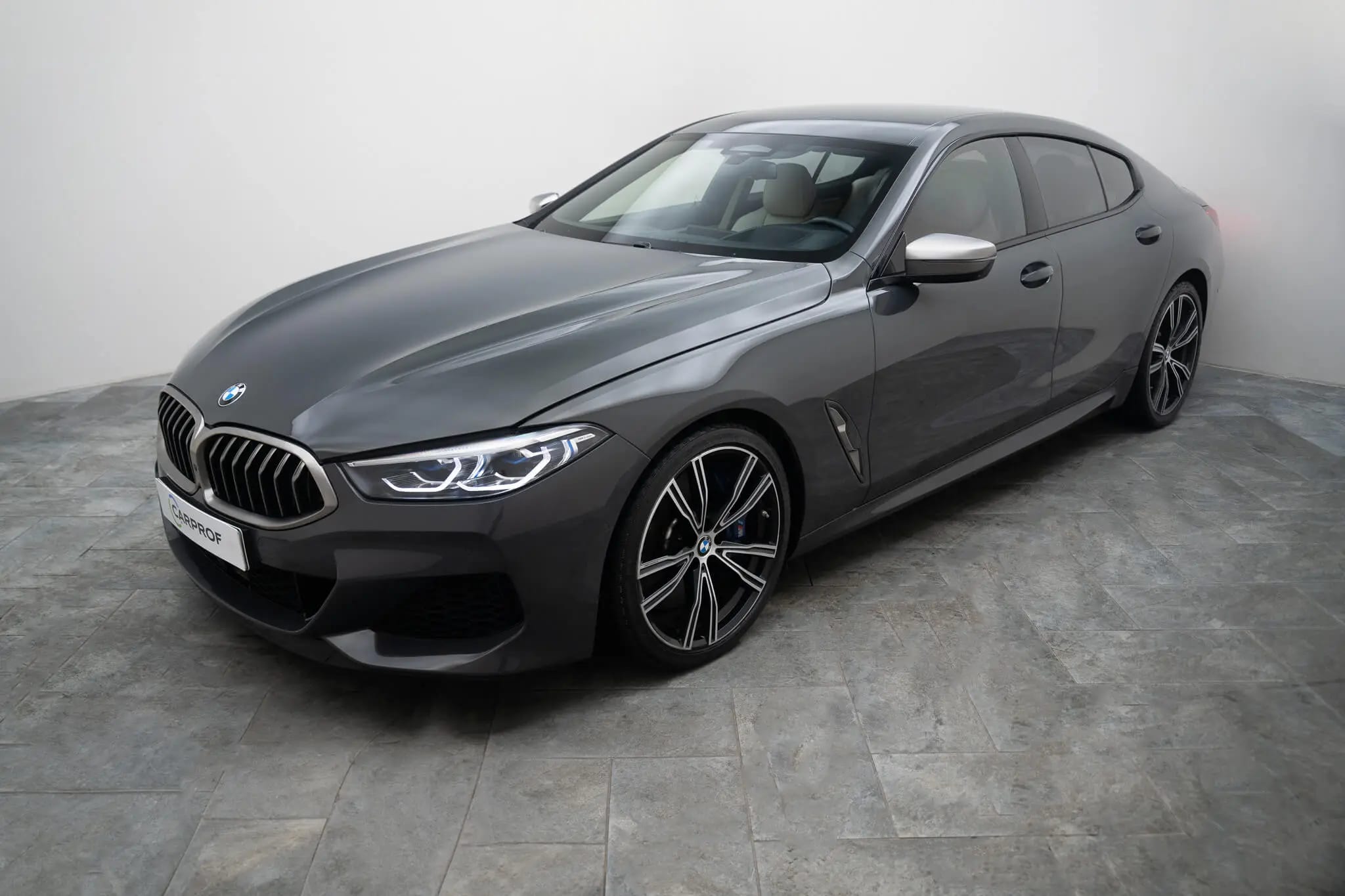 BMW M850