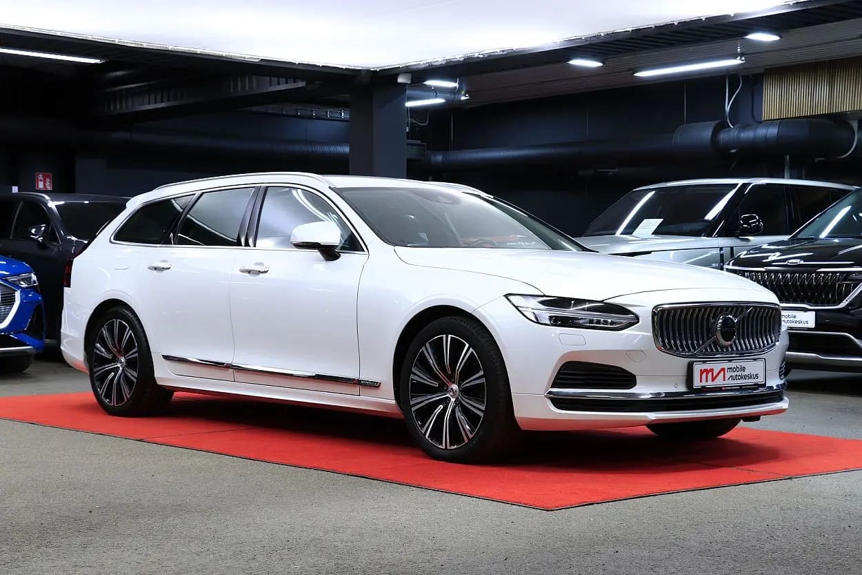 Volvo V90
