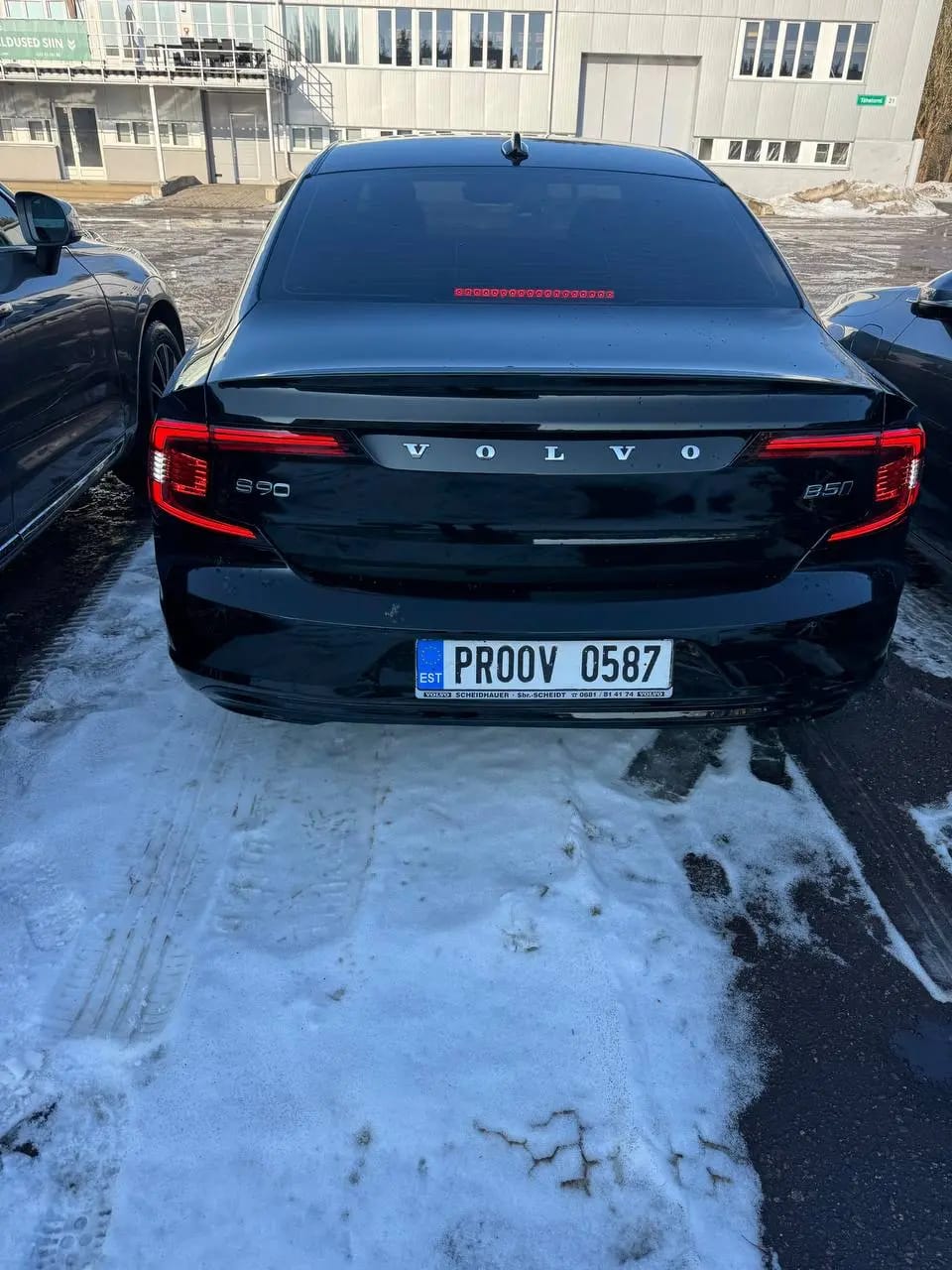 Volvo S90