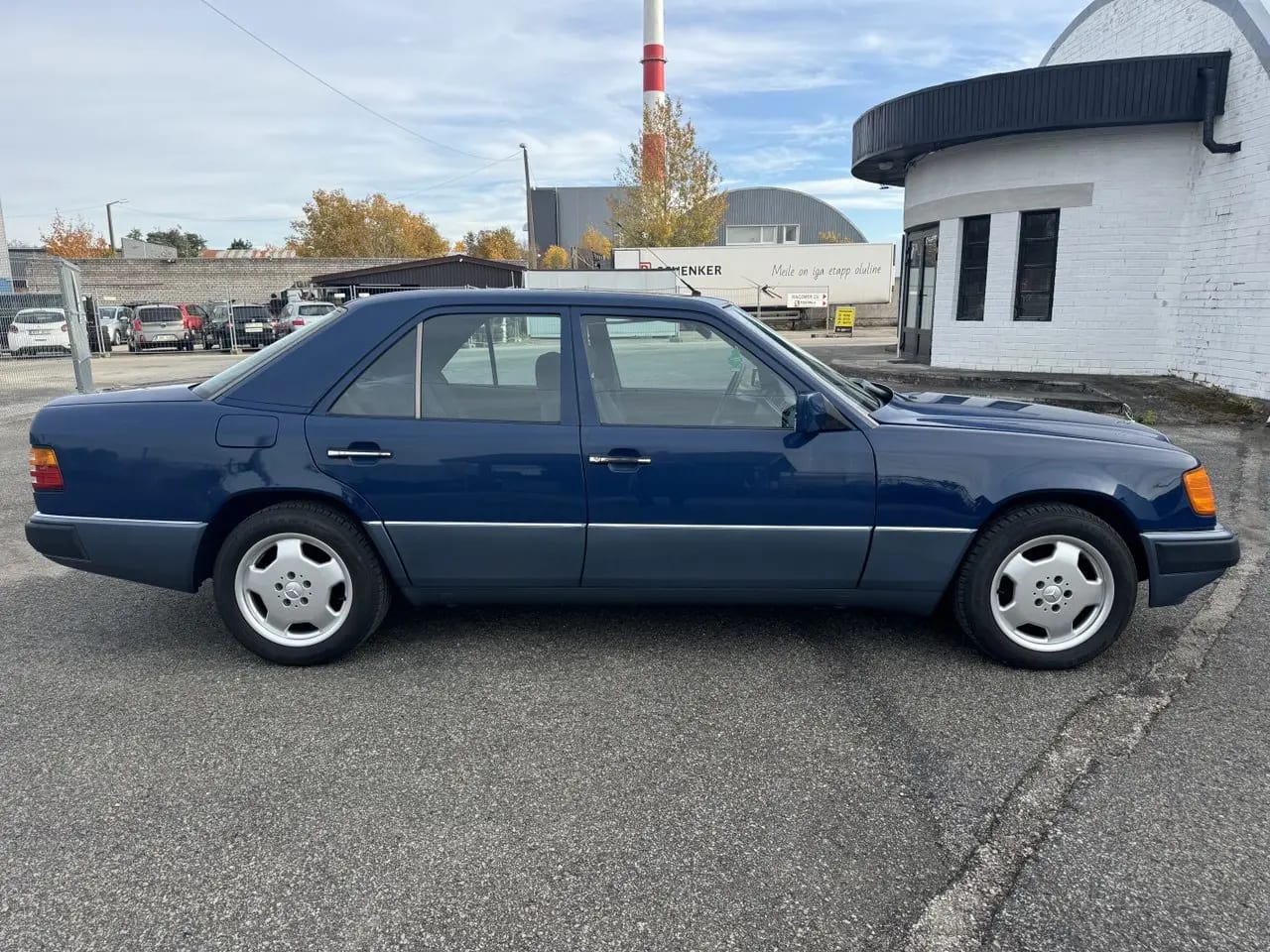 Mercedes-Benz E 200