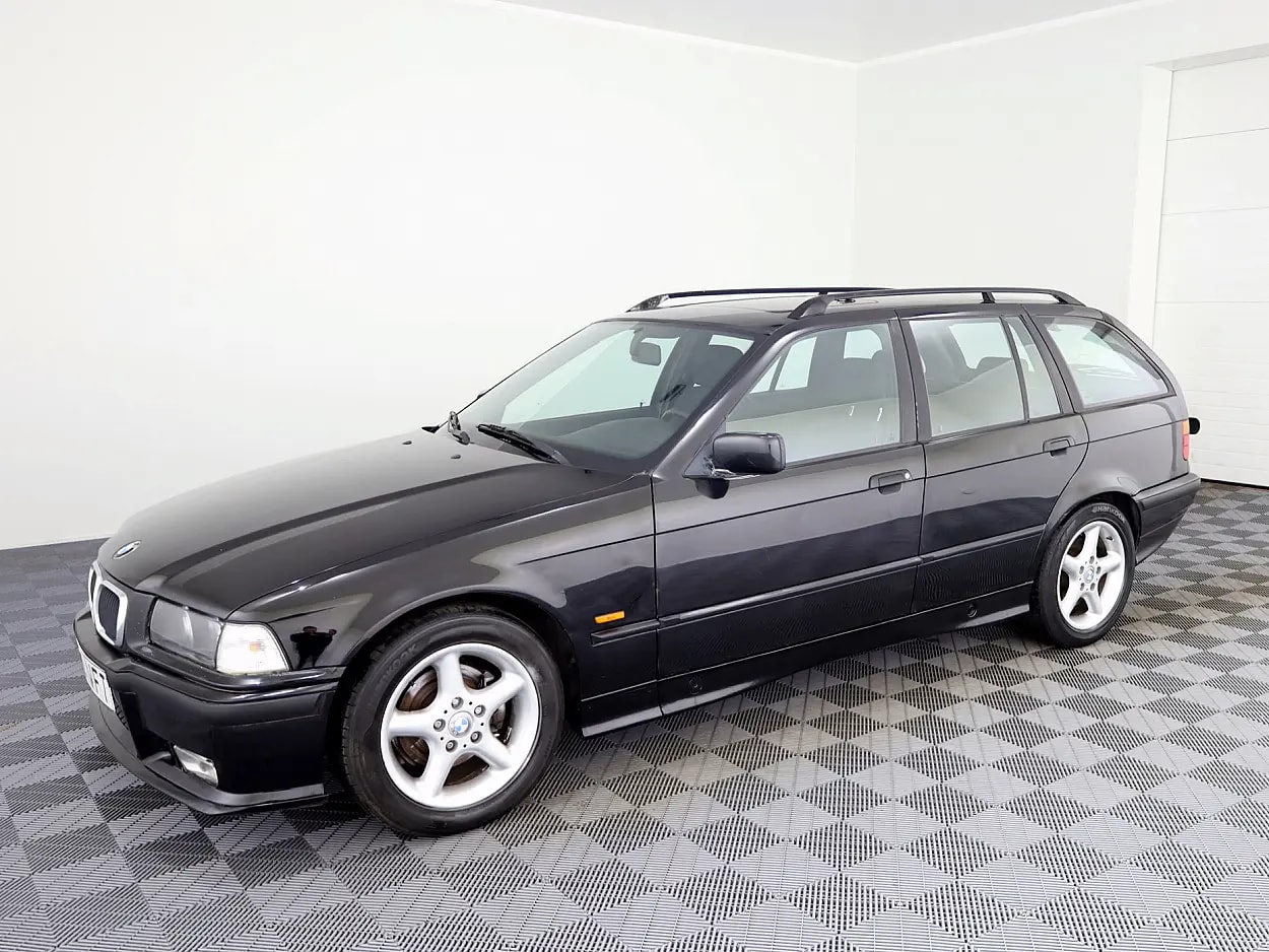 BMW 318