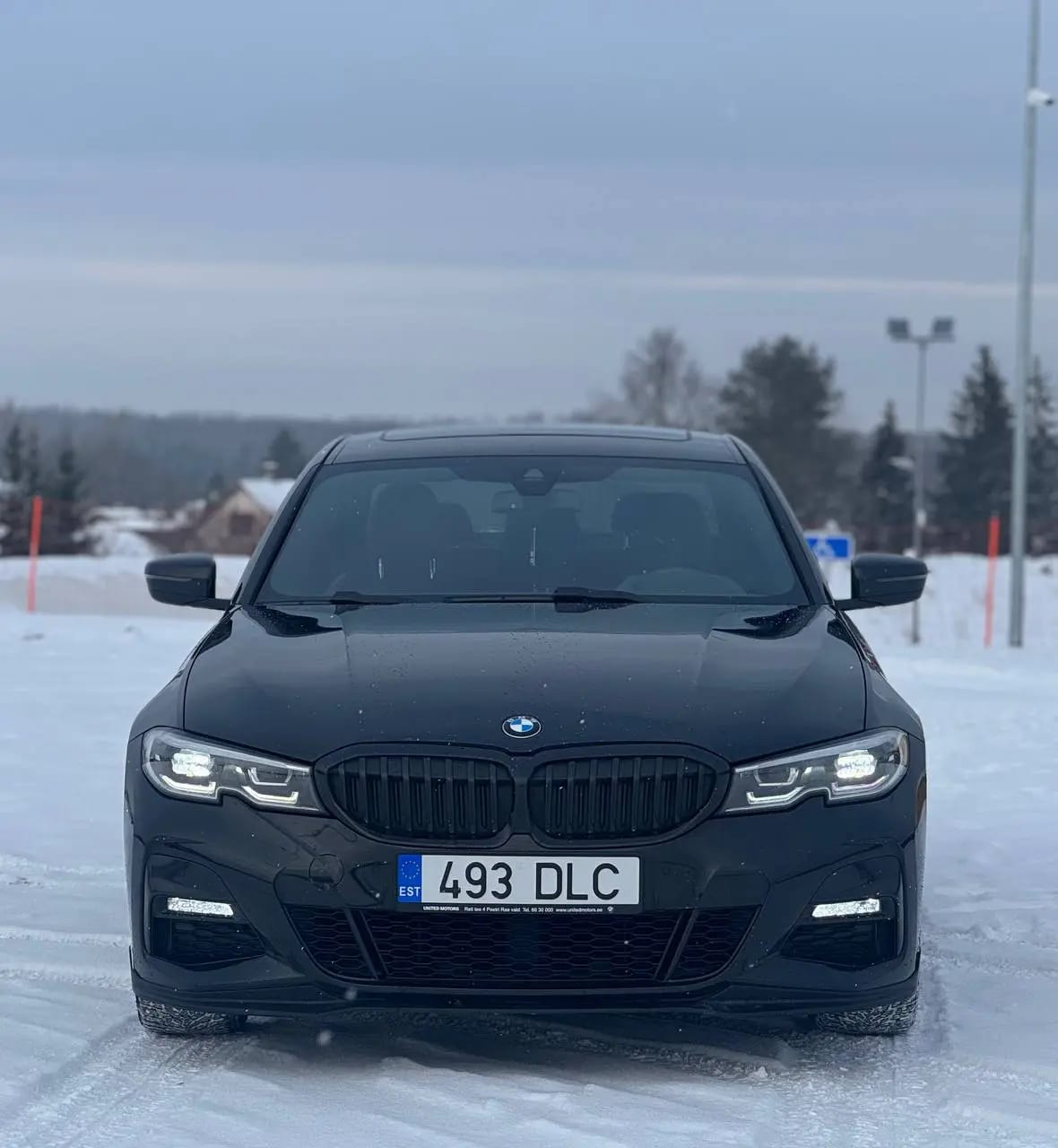 BMW 330
