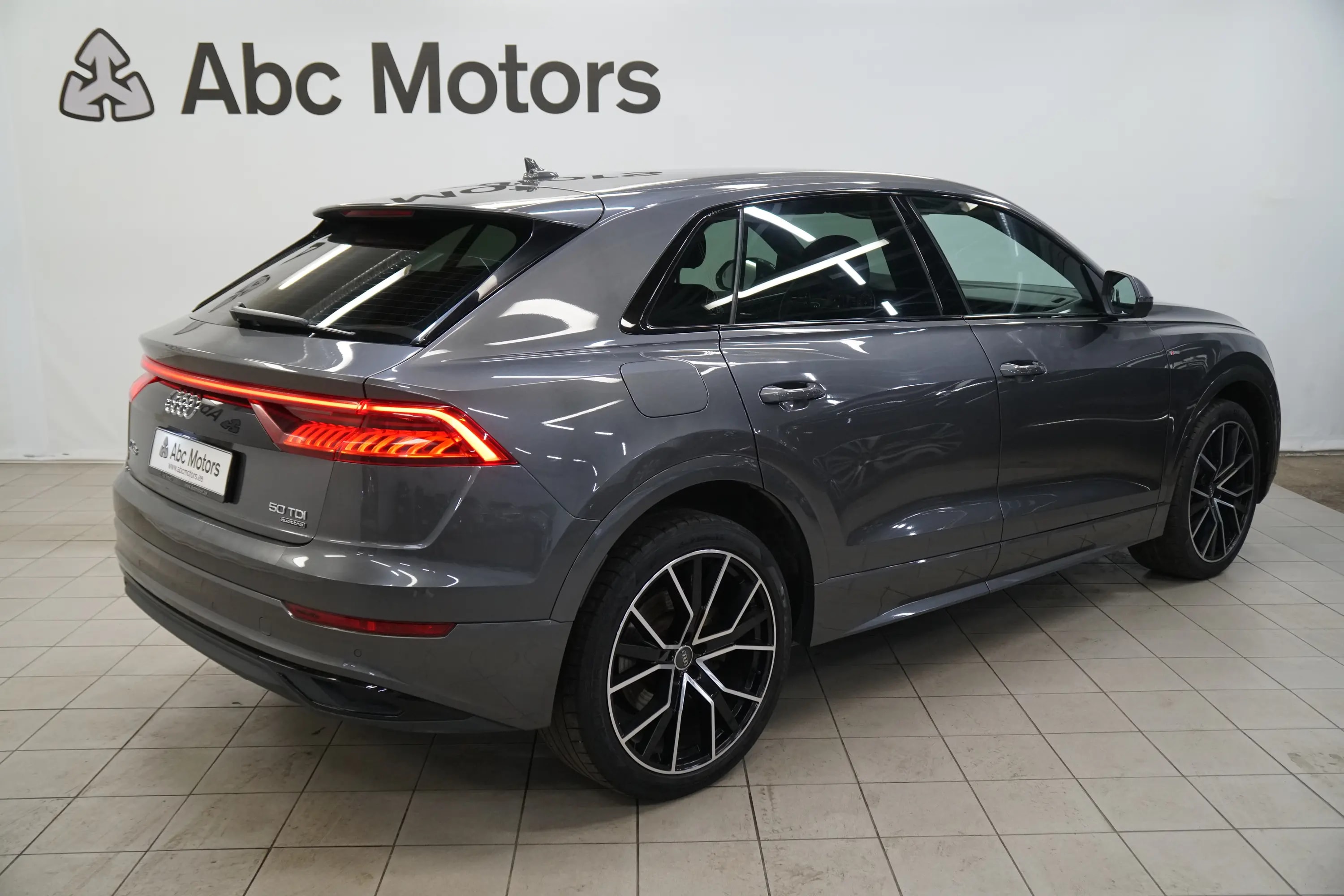 Audi Q8