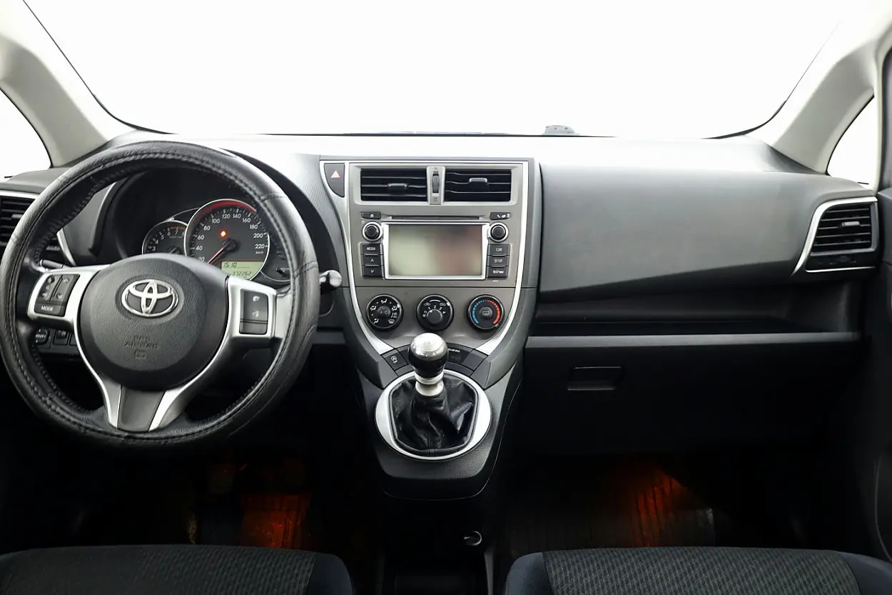 Toyota Verso-S