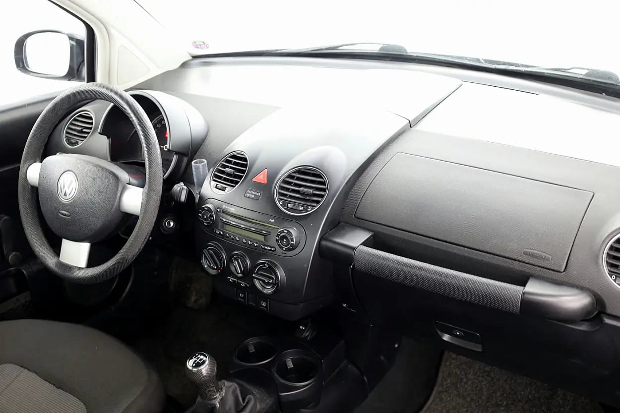 Volkswagen New Beetle