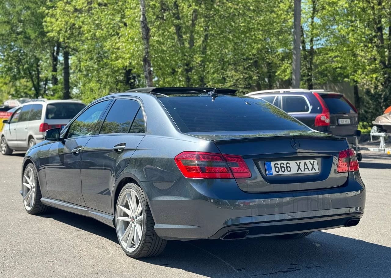 Mercedes-Benz E 350