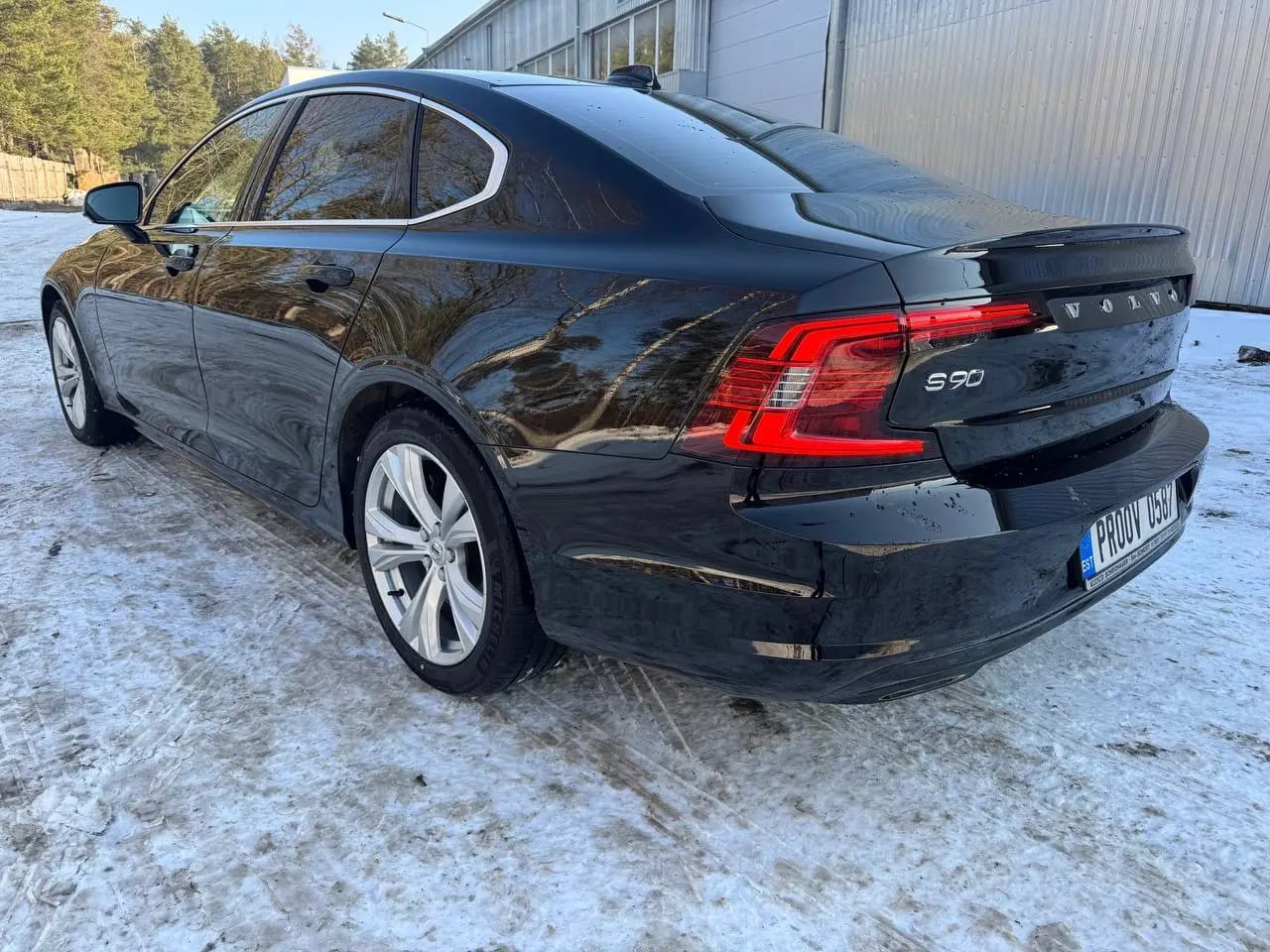 Volvo S90
