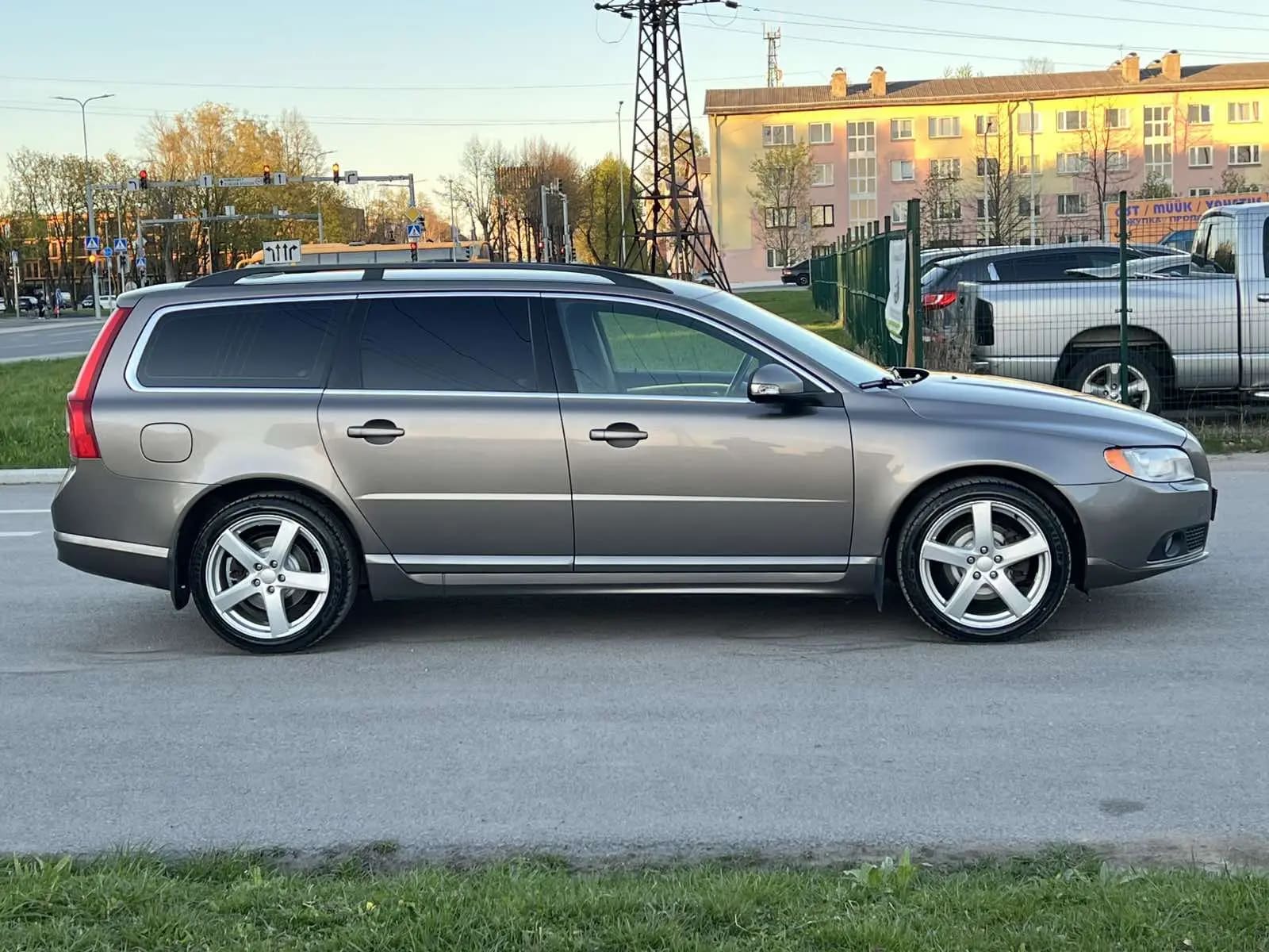 Volvo V70