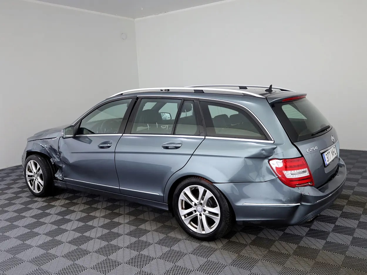 Mercedes-Benz C 250