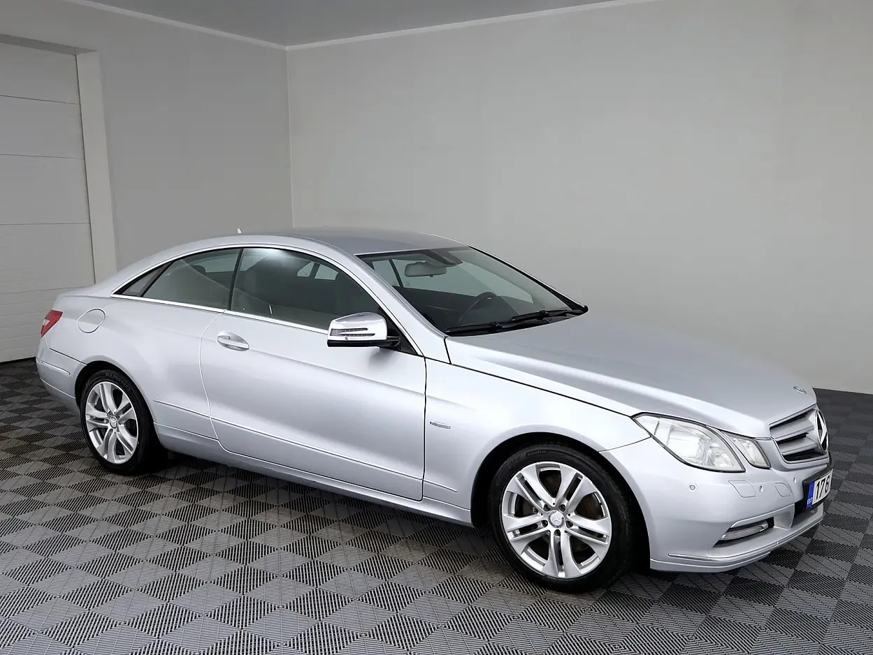 Mercedes-Benz E 250