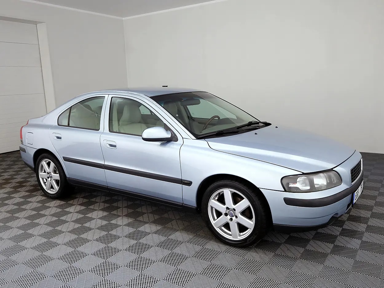 Volvo S60