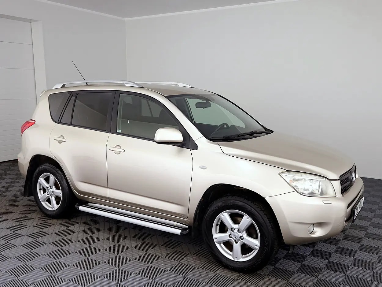 Toyota RAV 4