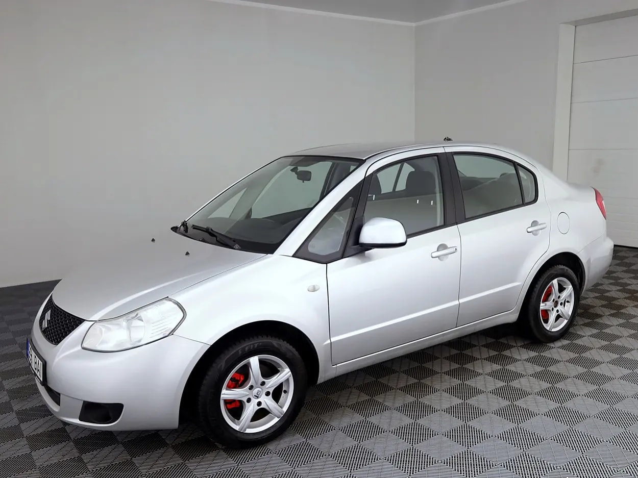 Suzuki SX4