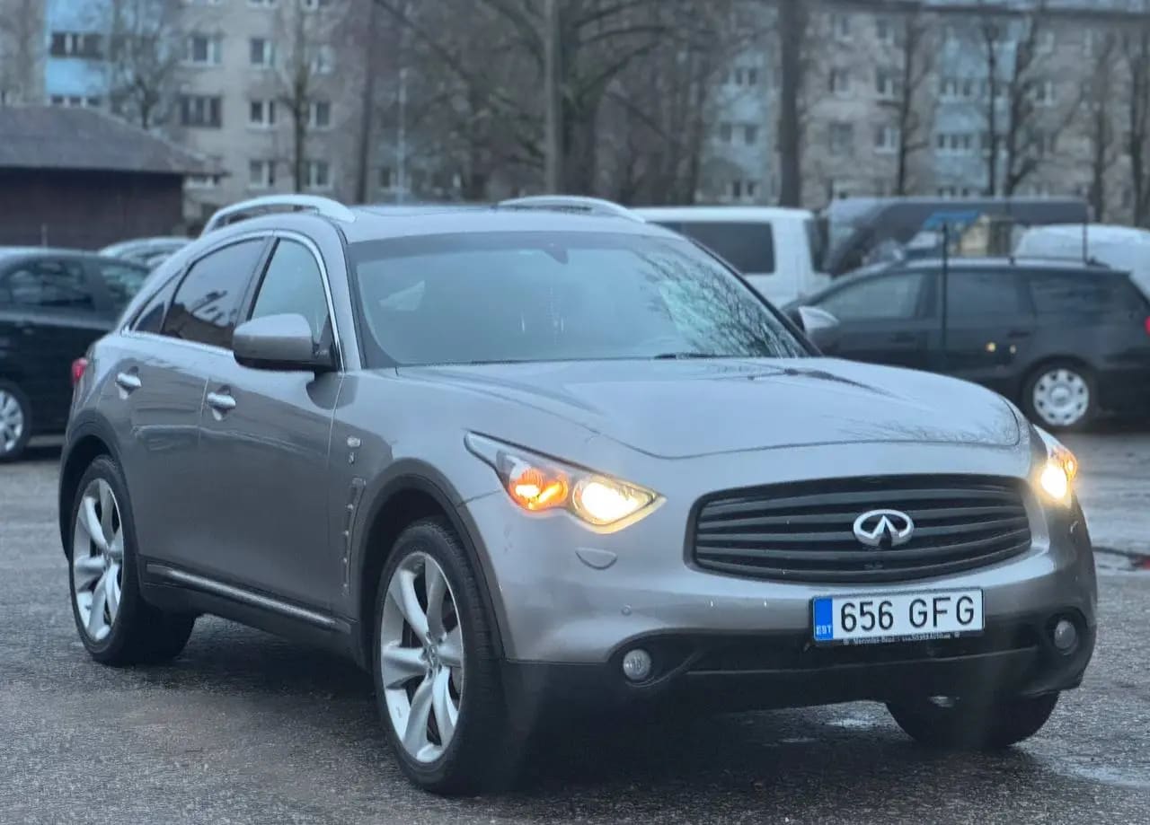 Infiniti FX
