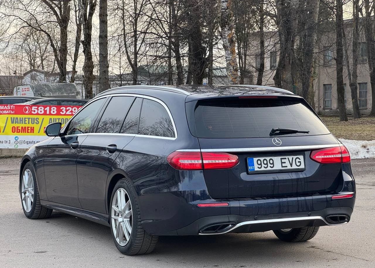 Mercedes-Benz E 220