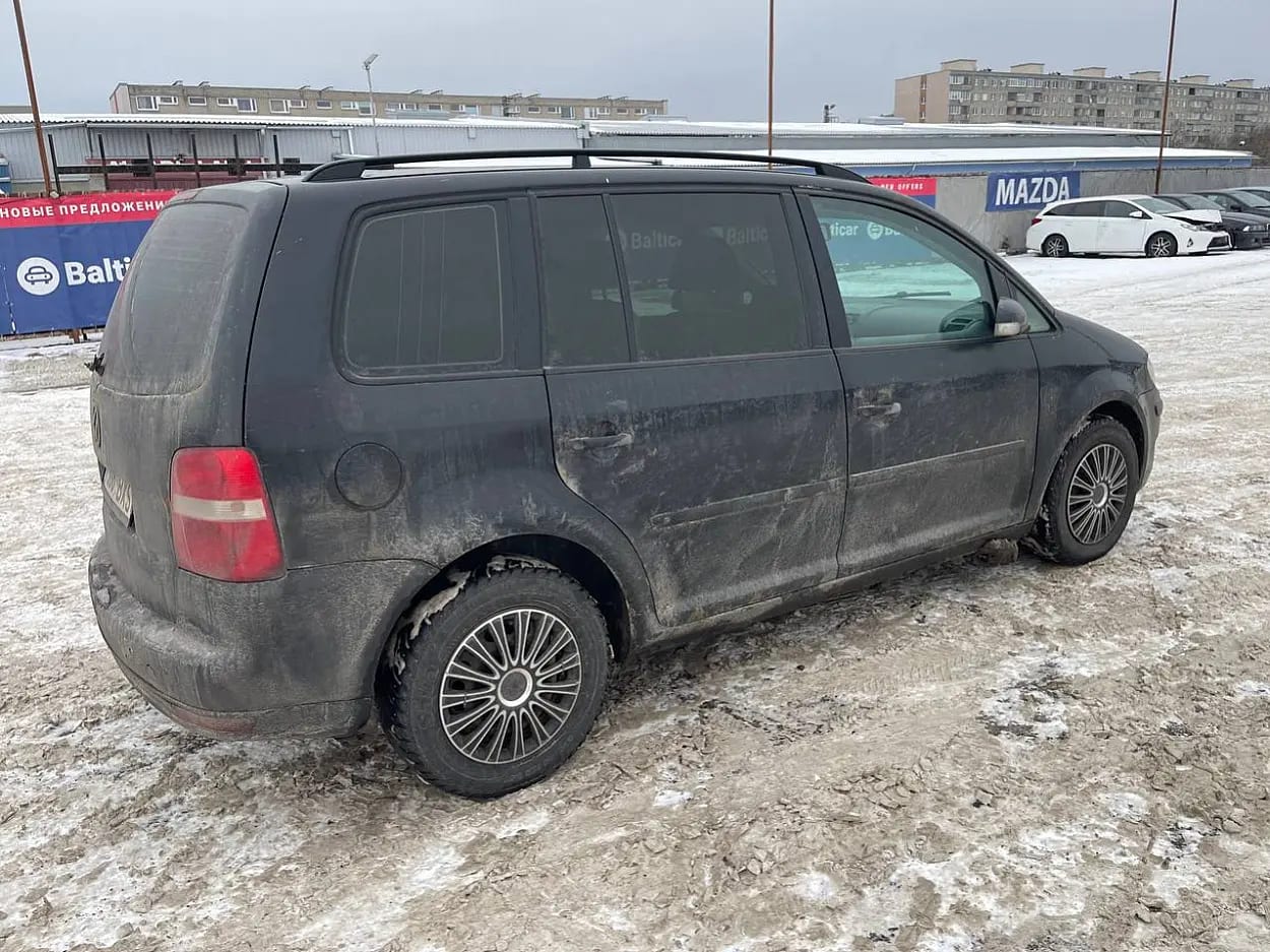 Volkswagen Touran