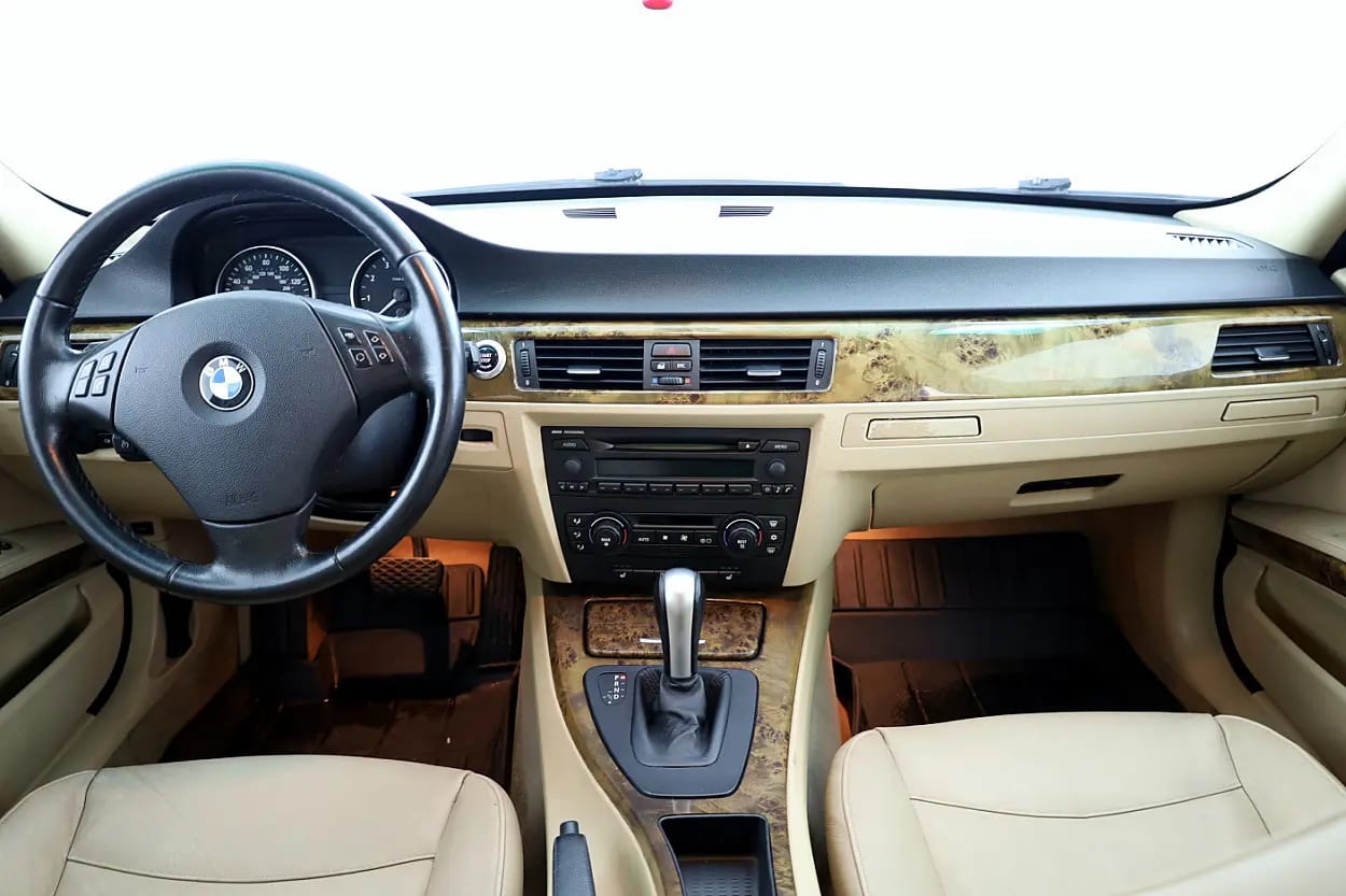 BMW 325