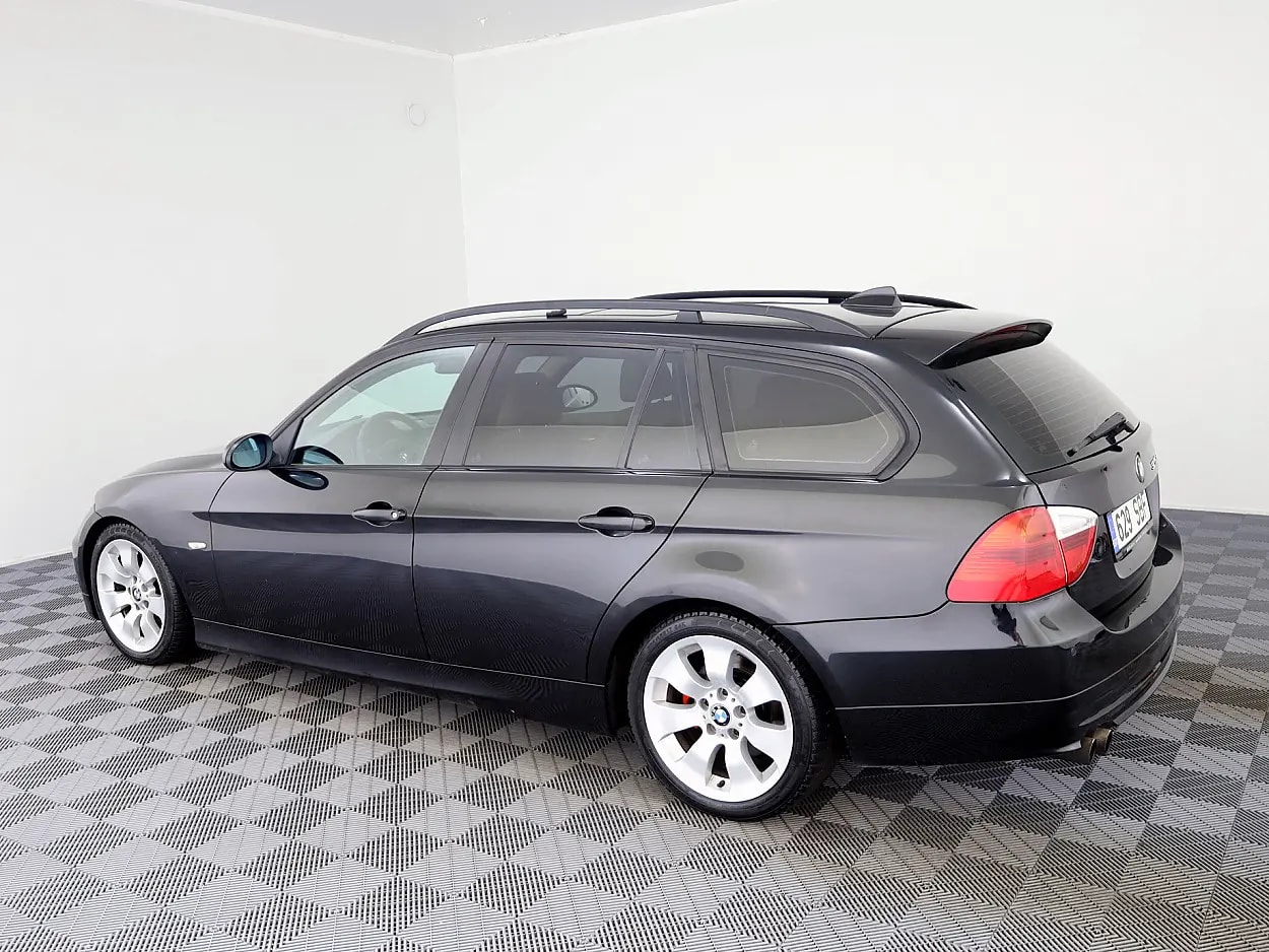 BMW 325